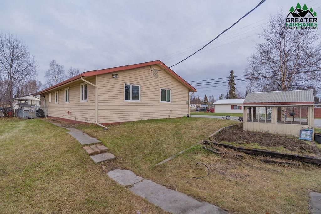 98 C STREET