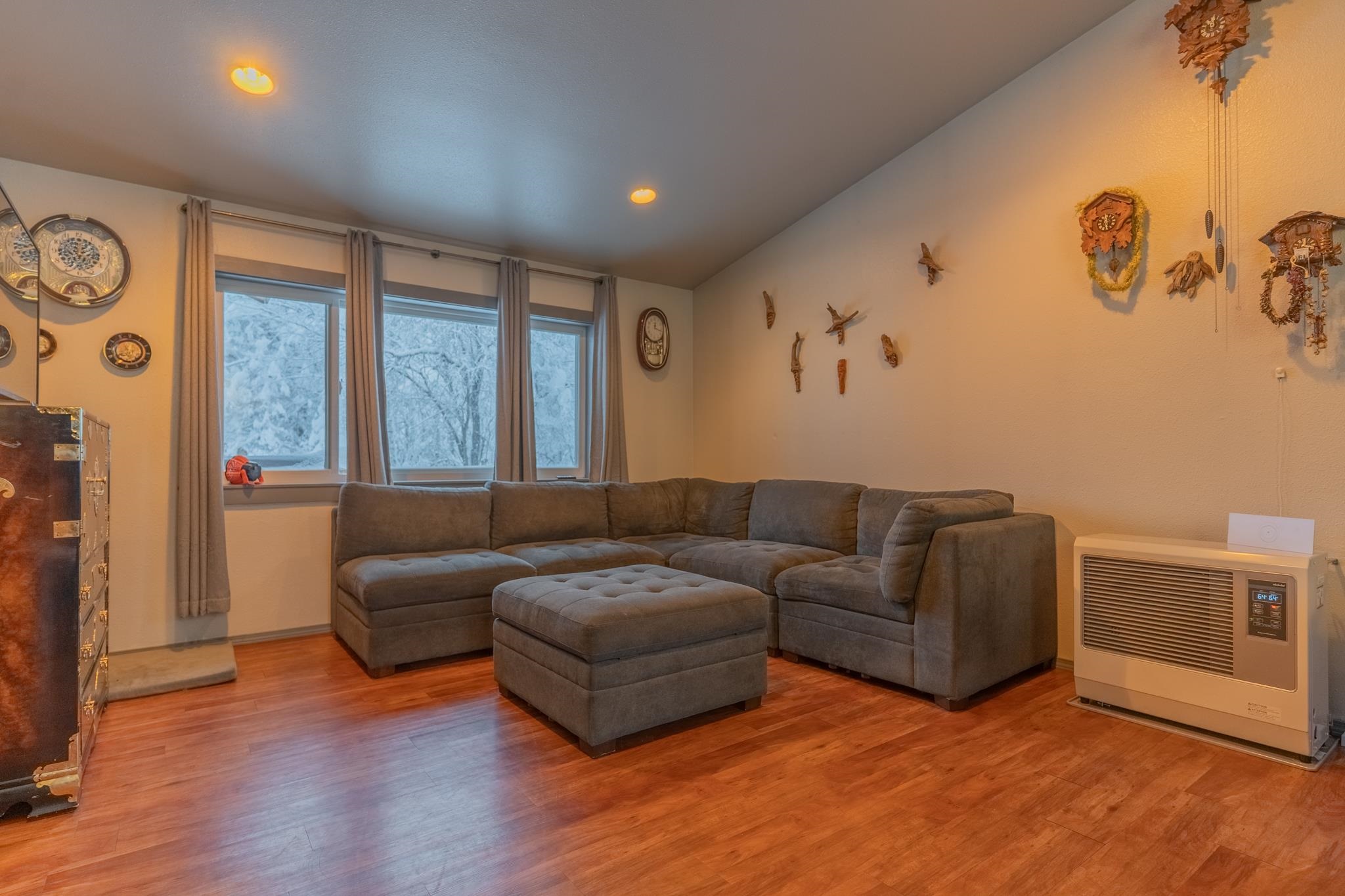 853 UNION DRIVE