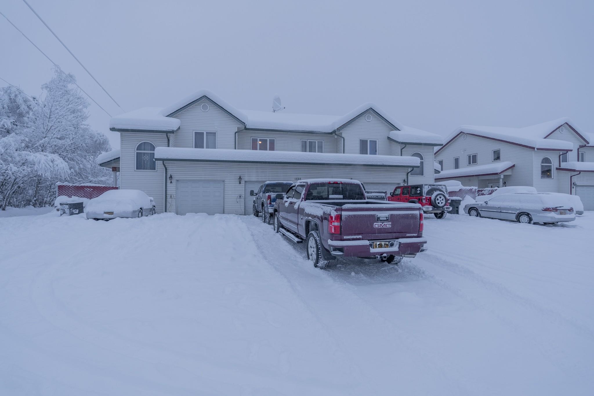 1528 28TH AVENUE Unit B