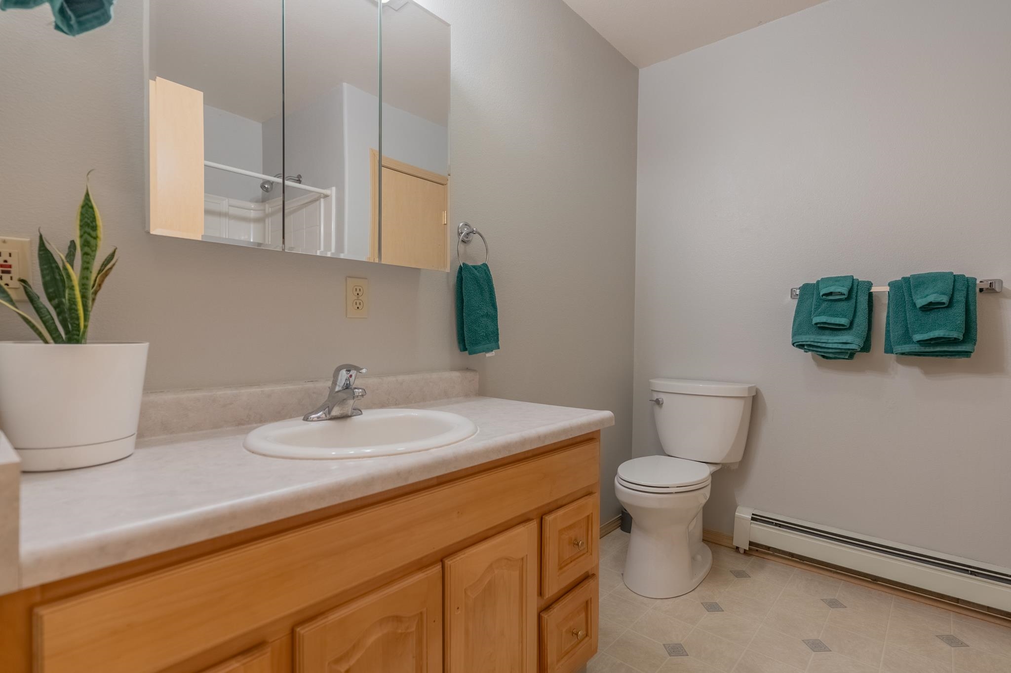 1528 28TH AVENUE Unit B