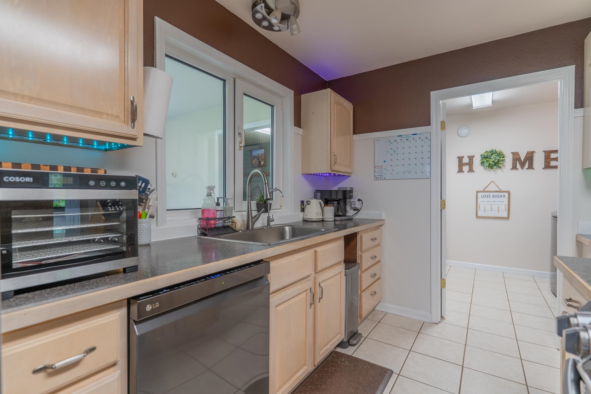 1955 GREENWOOD STREET