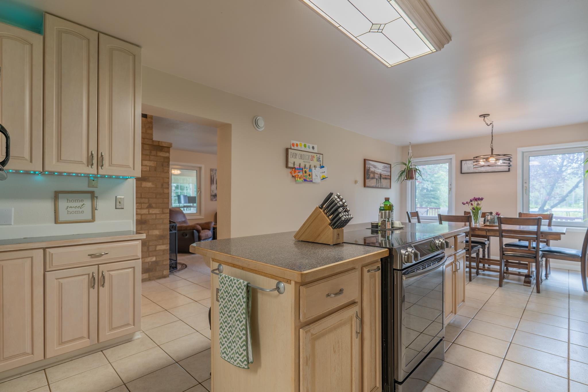 1955 GREENWOOD STREET