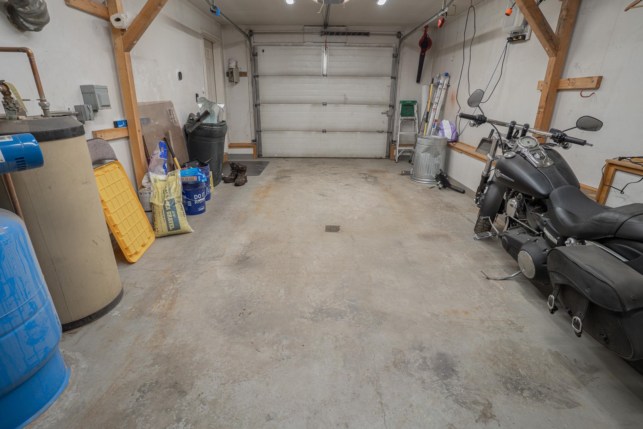 2585 CRESBARD COURT