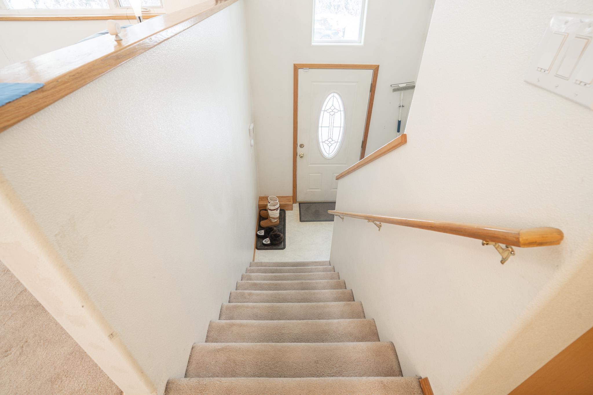 2585 CRESBARD COURT