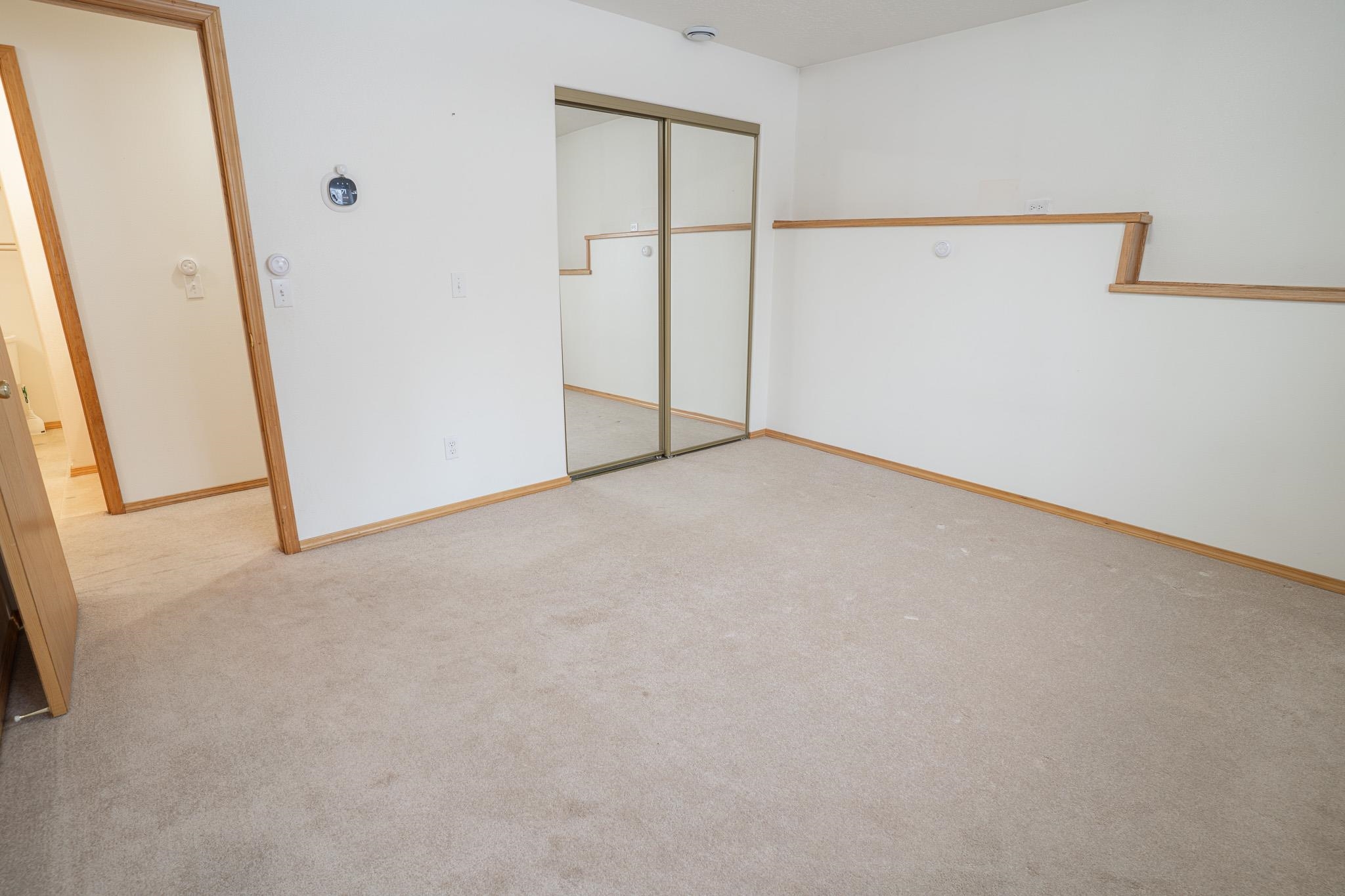 2585 CRESBARD COURT