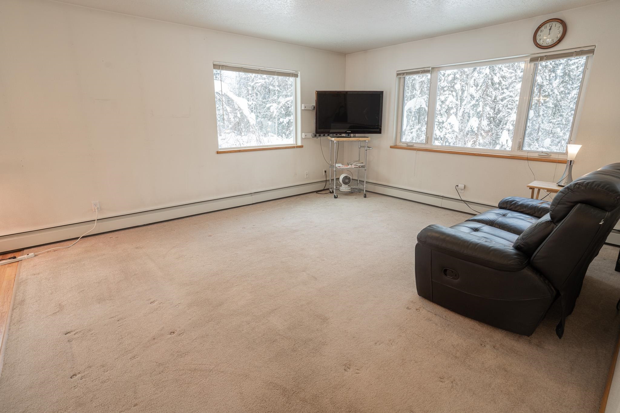 2585 CRESBARD COURT