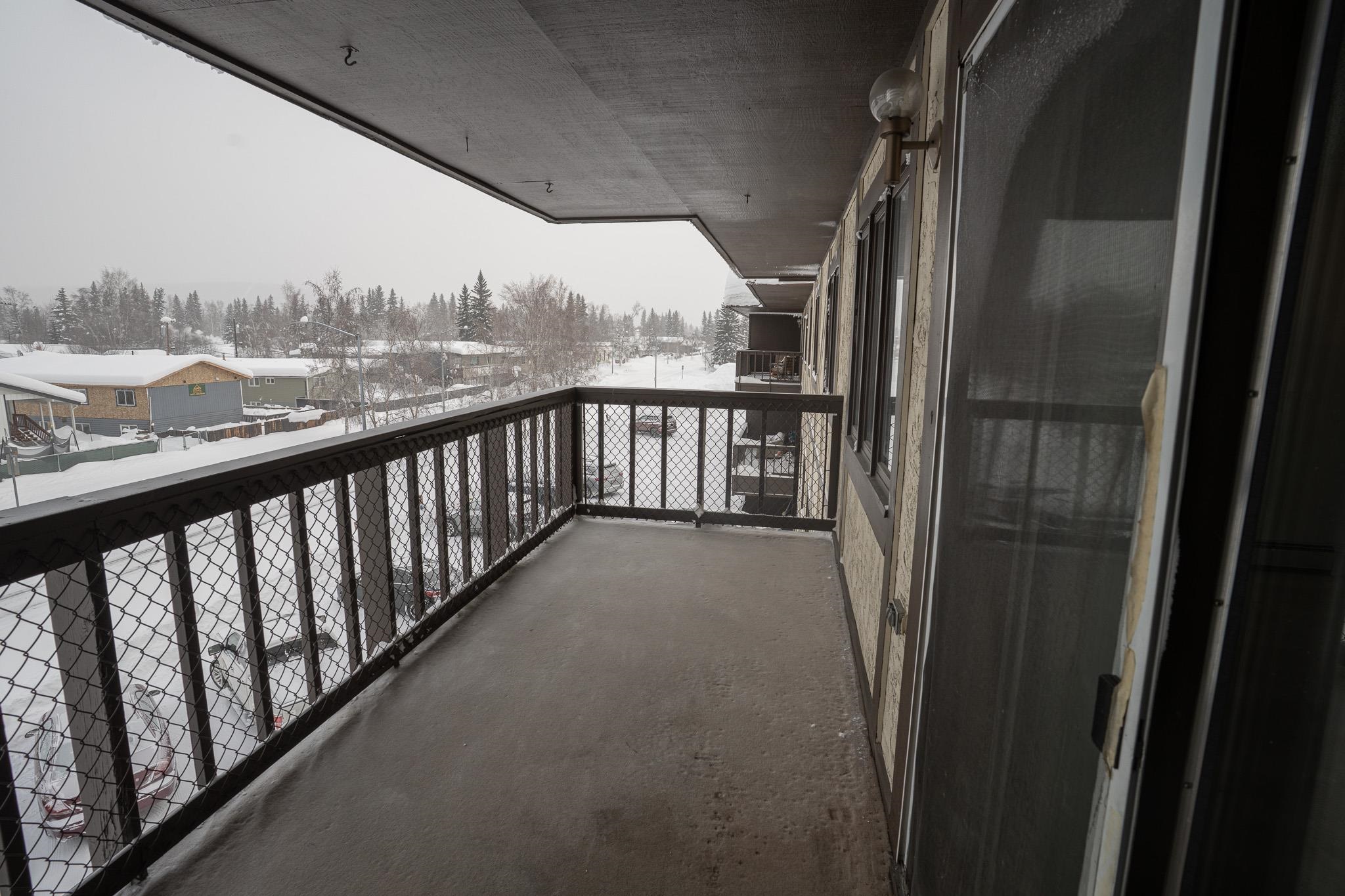 15 FAREWELL AVENUE #304