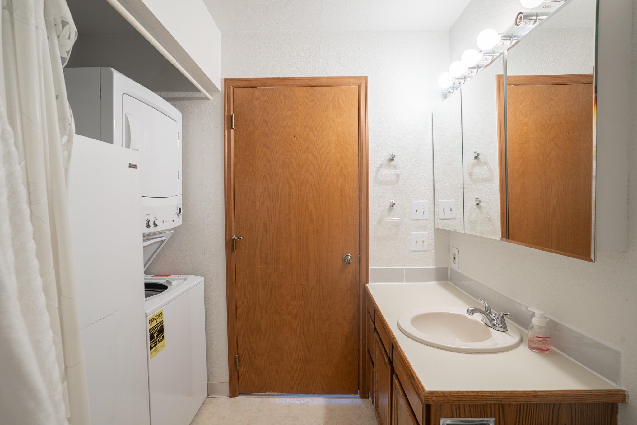15 FAREWELL AVENUE #304