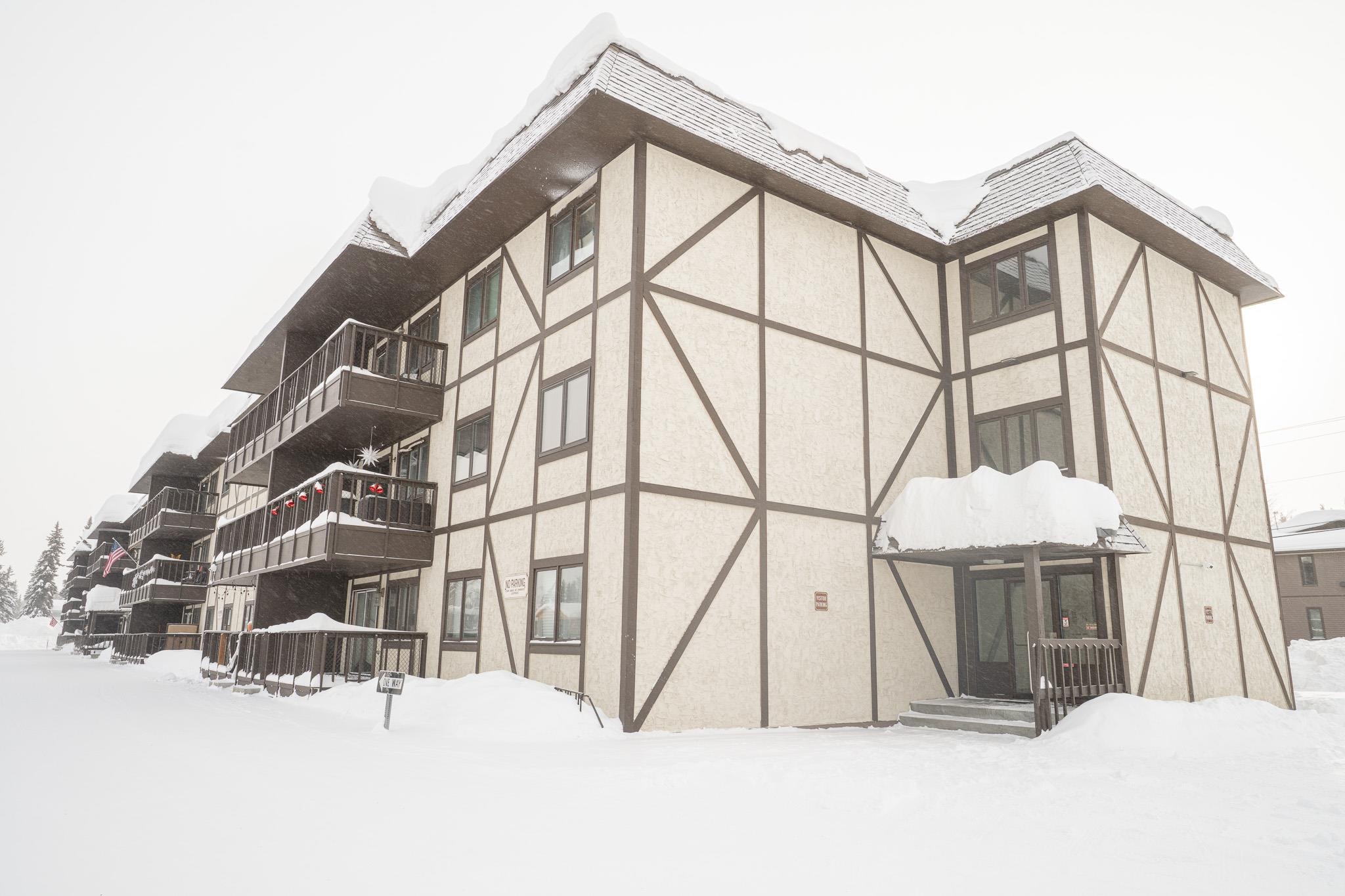 15 FAREWELL AVENUE #304