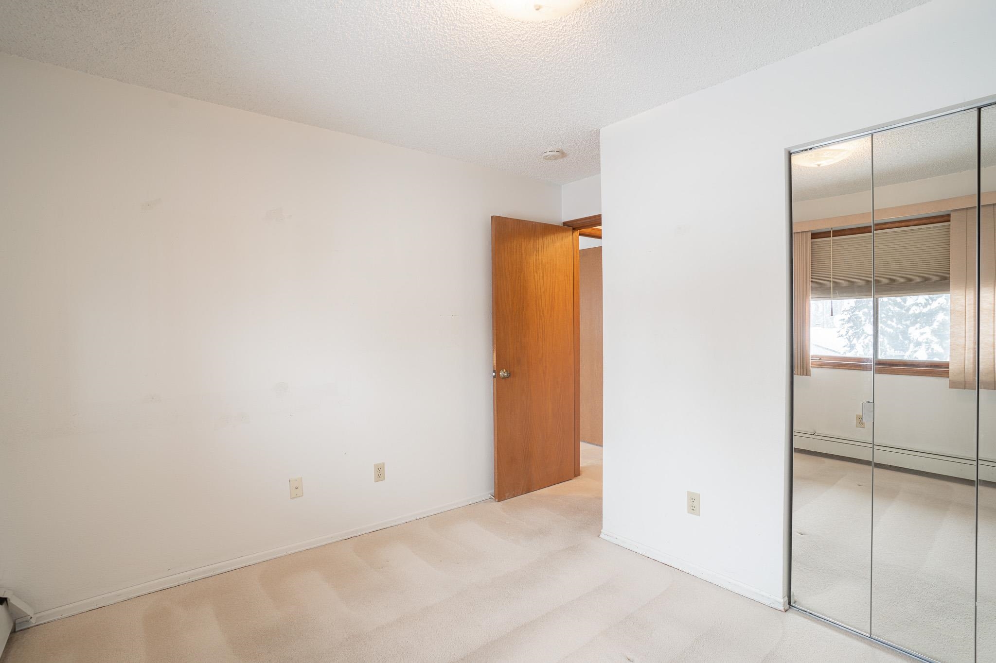 15 FAREWELL AVENUE #304