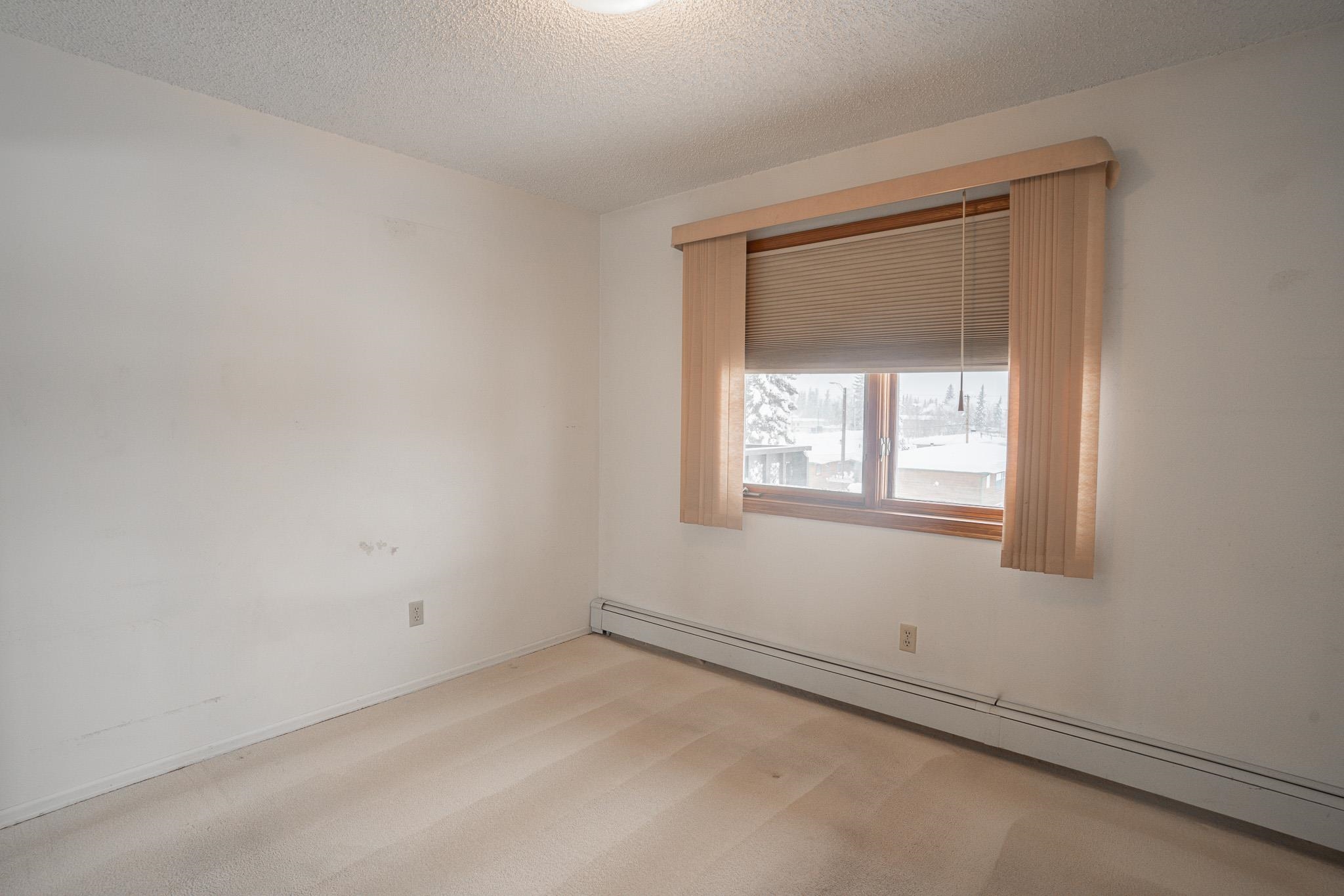 15 FAREWELL AVENUE #304