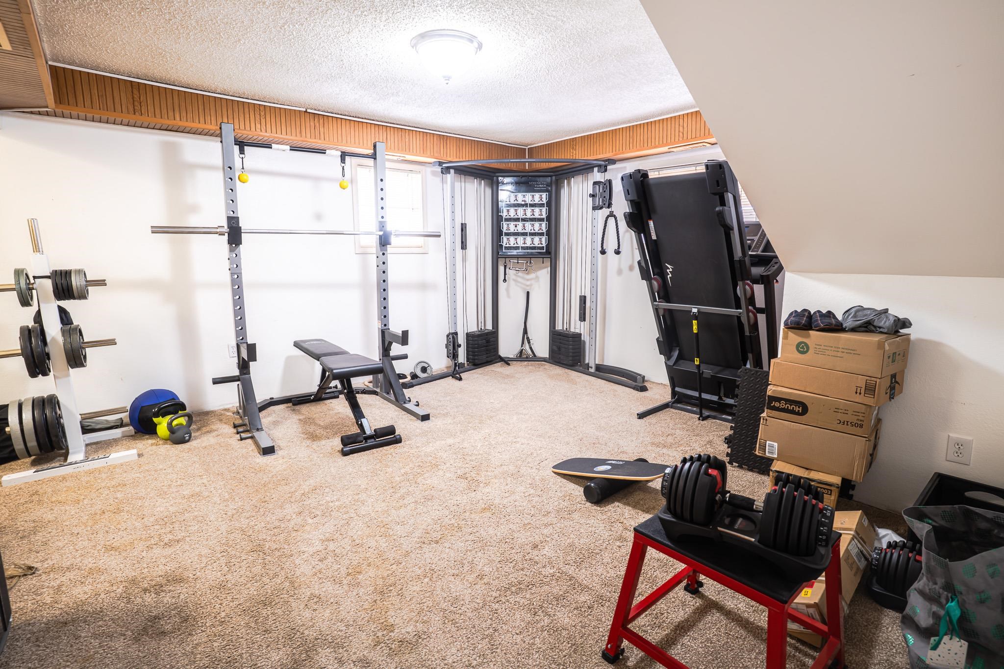 2644 LANCELOT DRIVE WEST