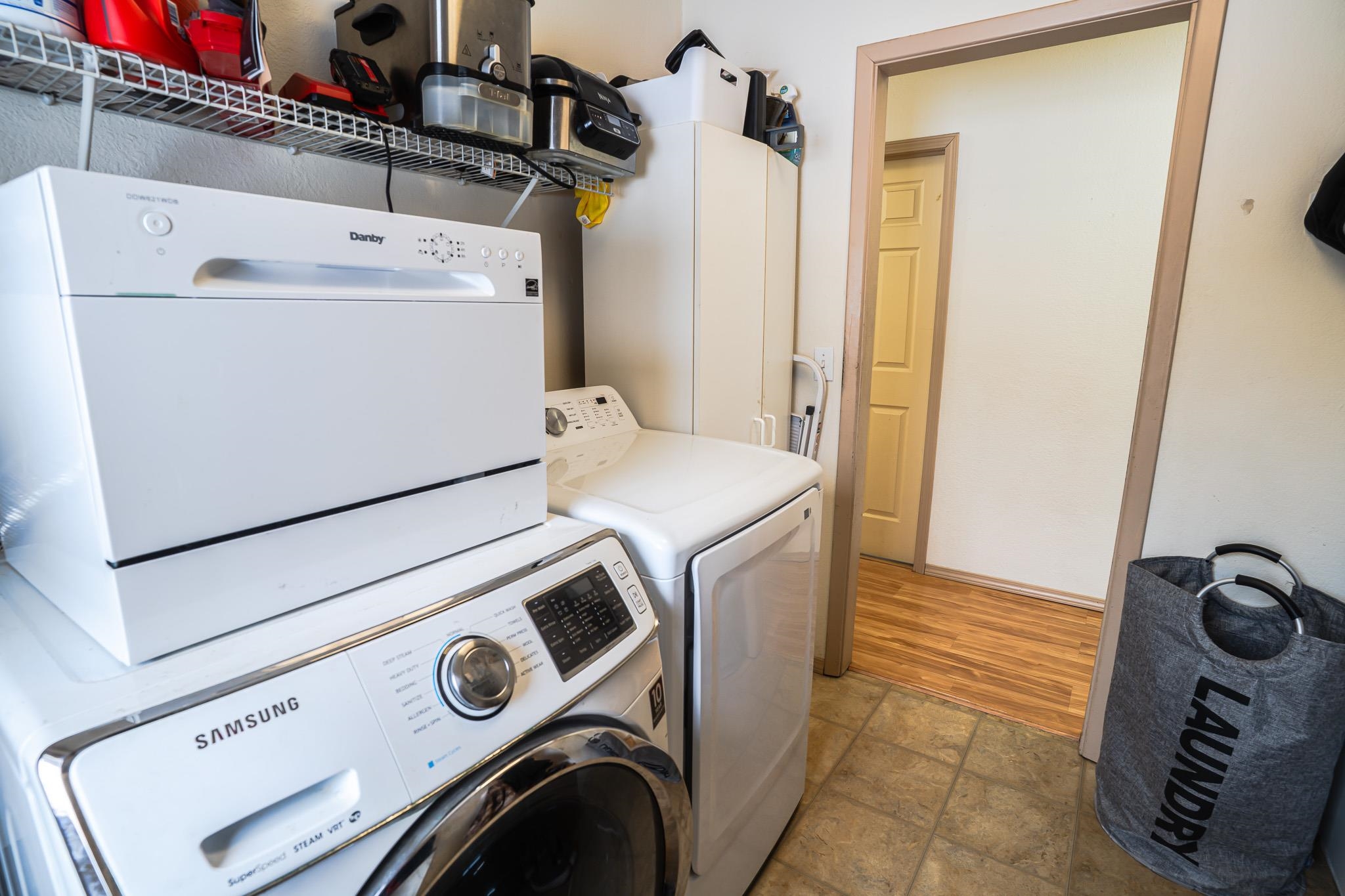 2644 LANCELOT DRIVE WEST