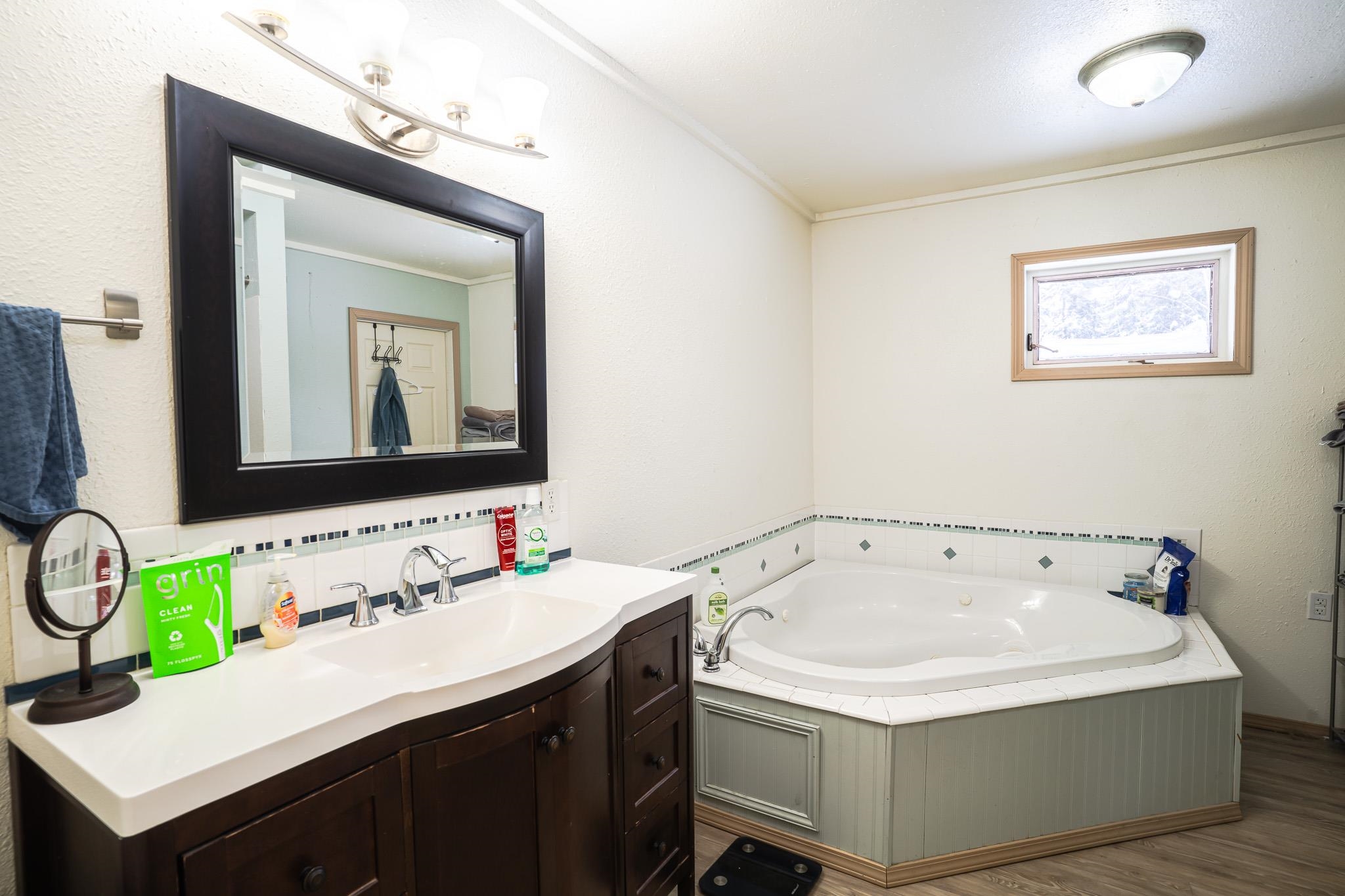 2644 LANCELOT DRIVE WEST