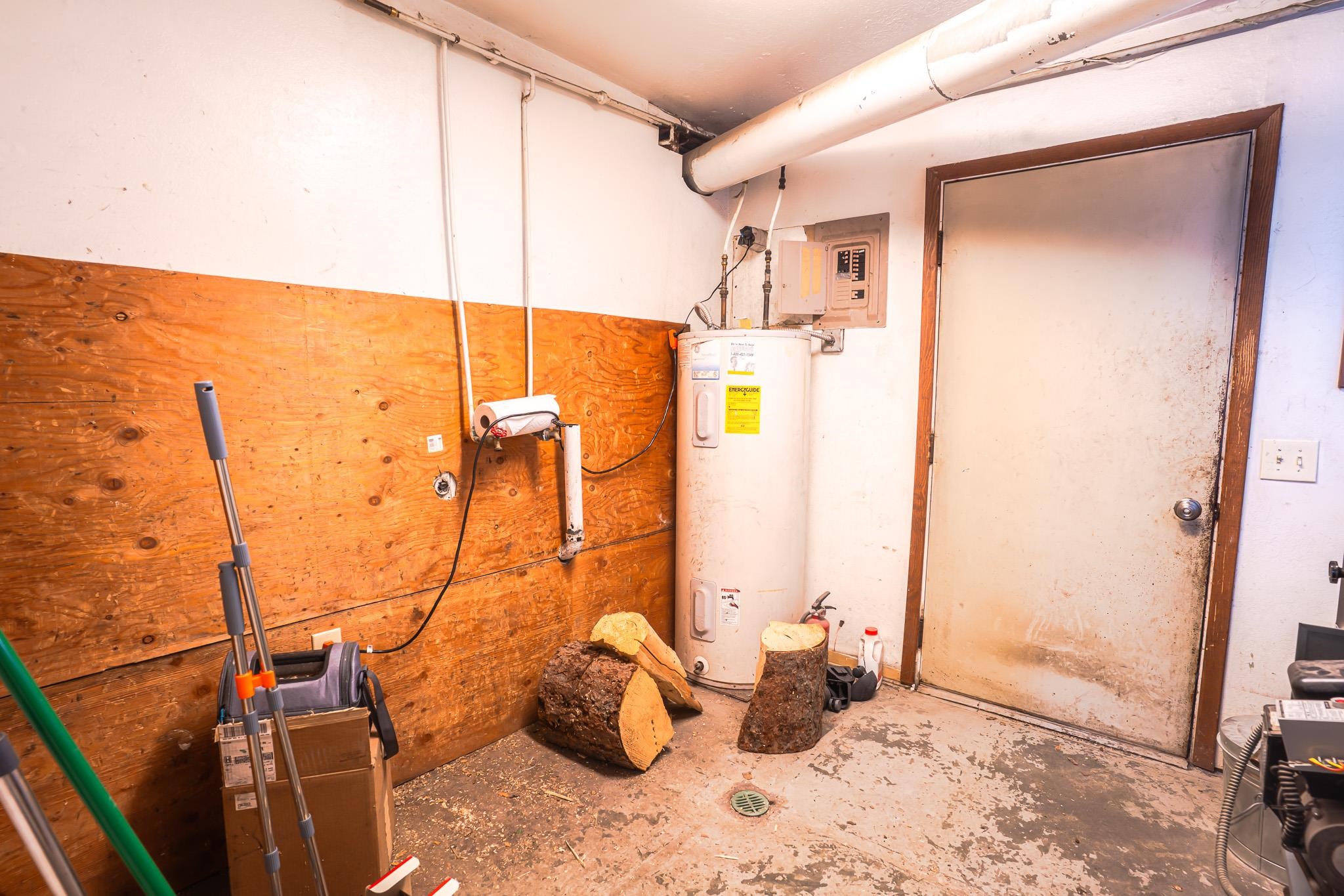 2644 LANCELOT DRIVE WEST