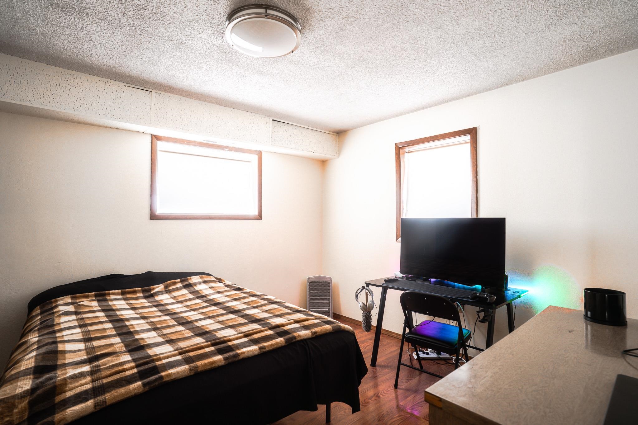 2644 LANCELOT DRIVE WEST