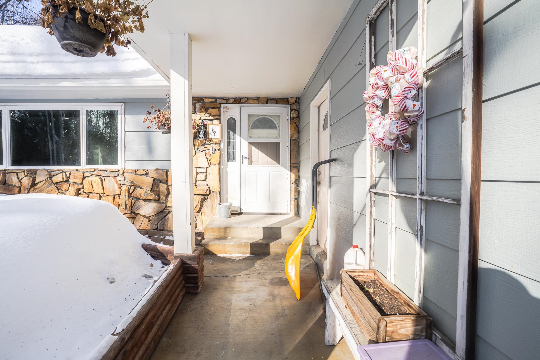 2135 LOOSE MOOSE LOOP