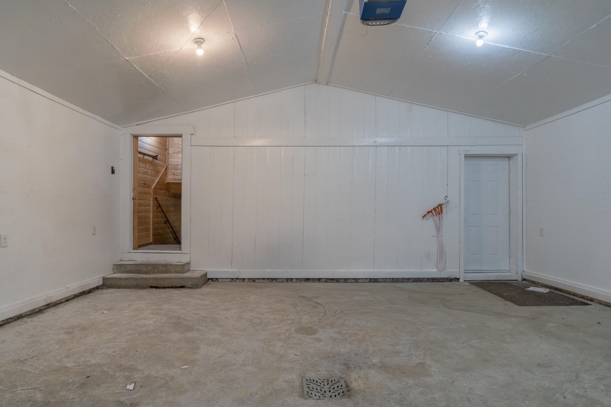 2531 CLYDESDALE DRIVE