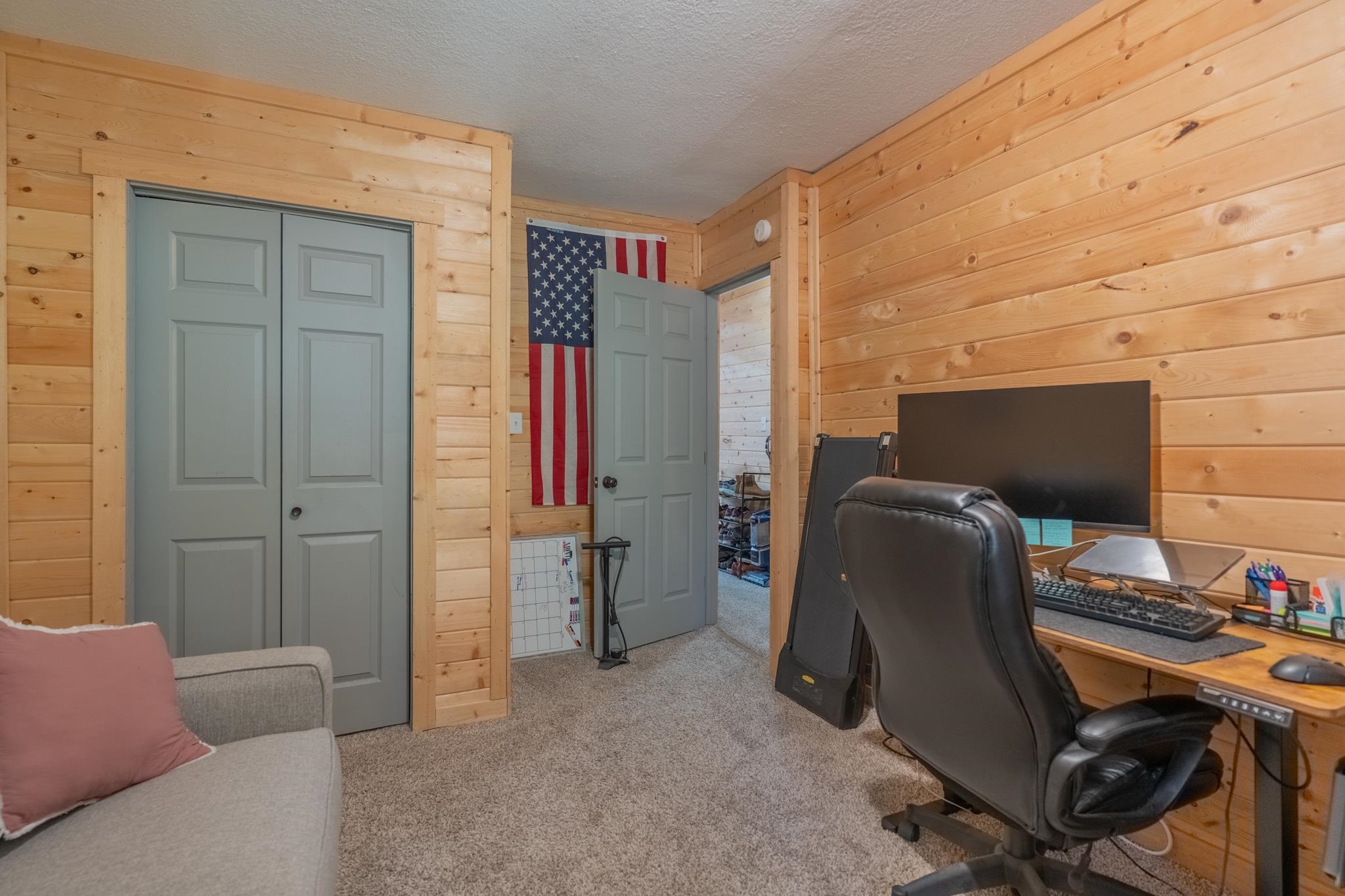 2531 CLYDESDALE DRIVE