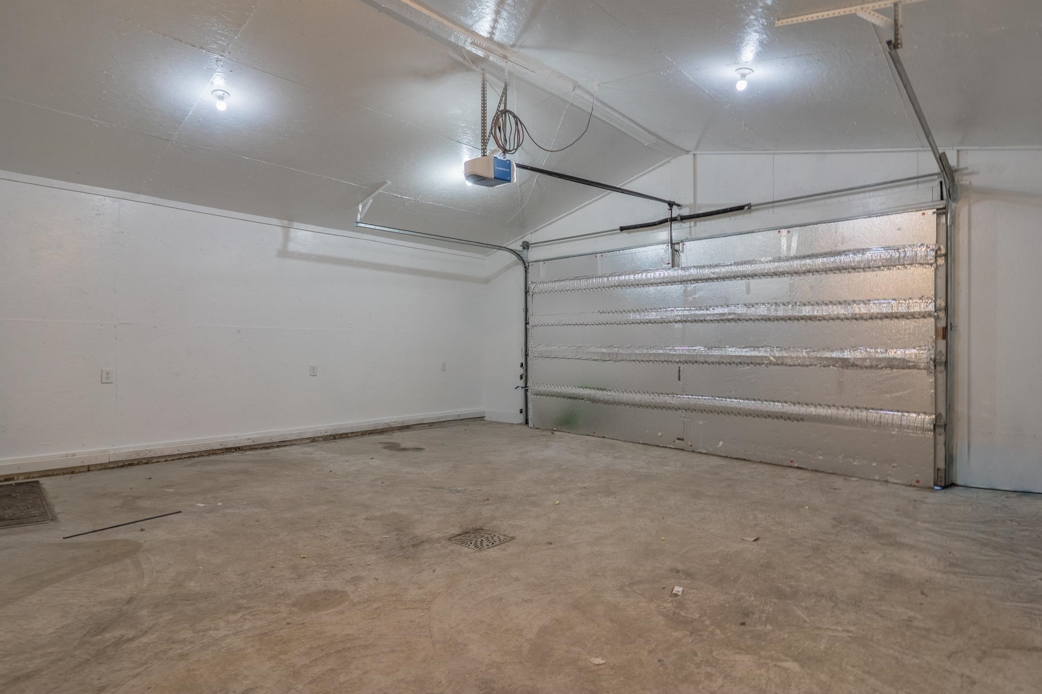 2531 CLYDESDALE DRIVE
