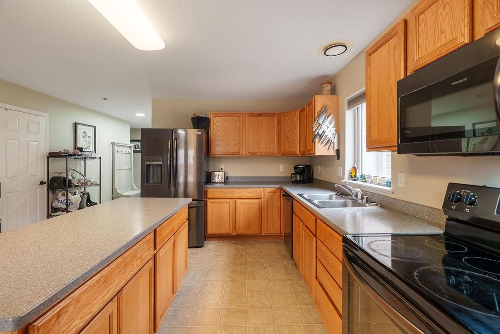1355 JOYCE DRIVE