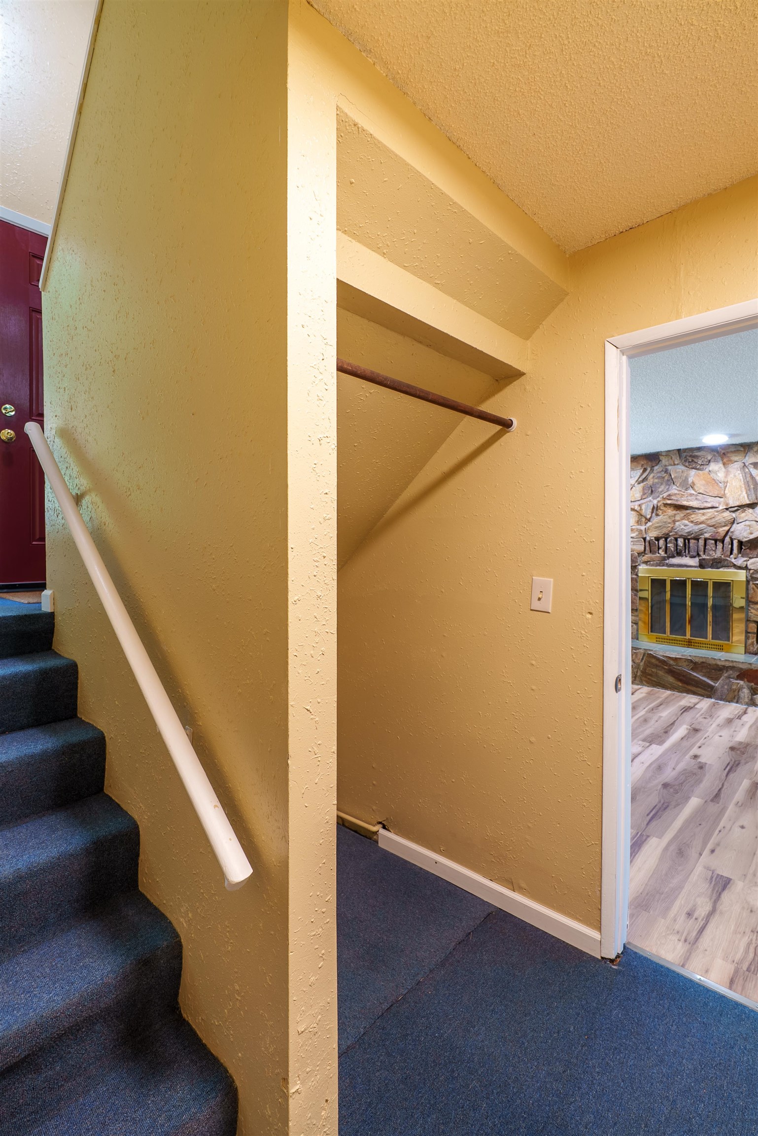 544 SANDPIPER DRIVE