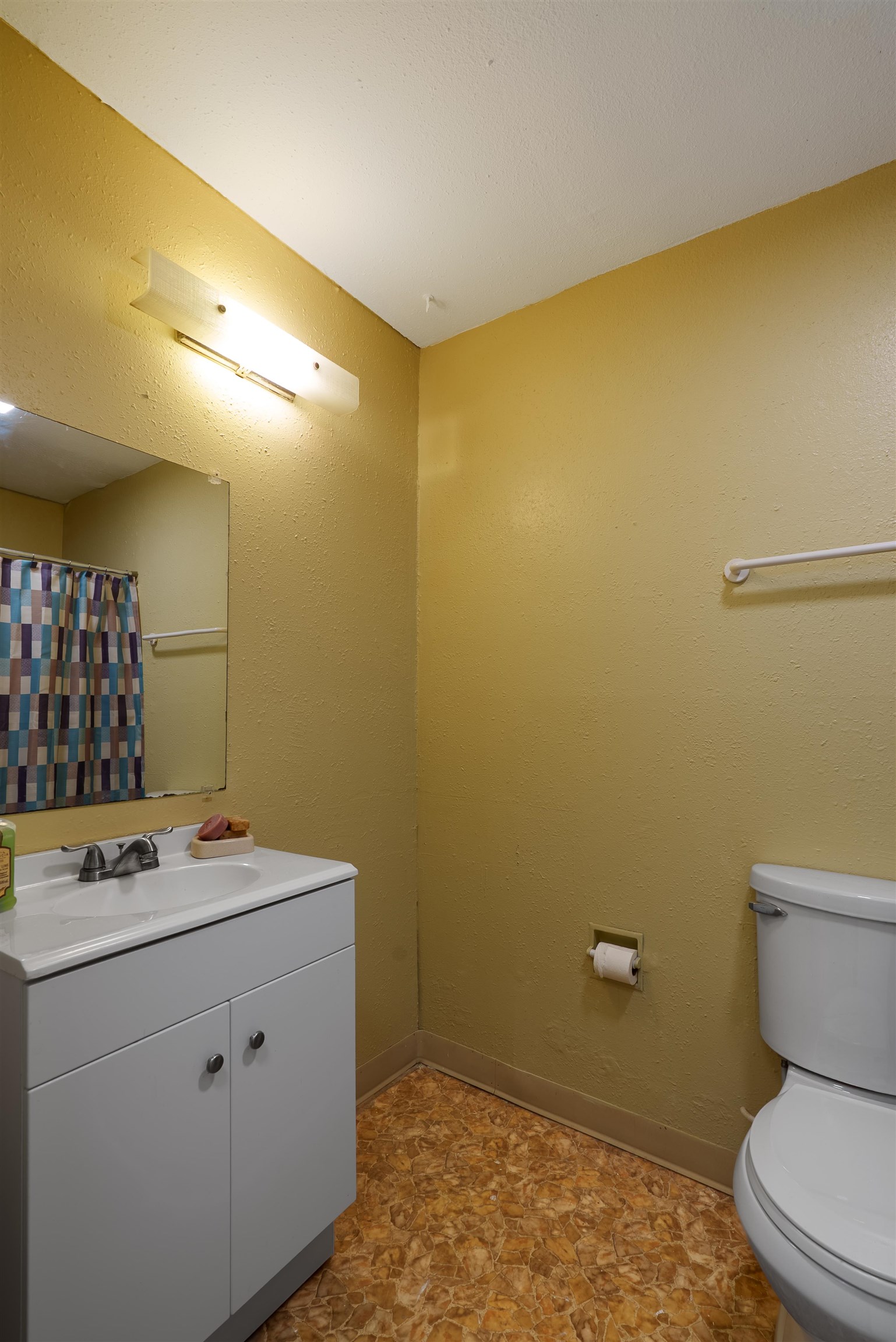 544 SANDPIPER DRIVE