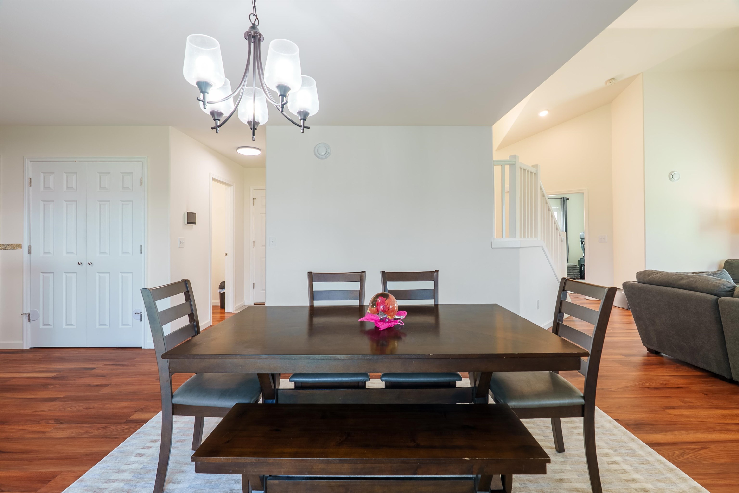 605 W FOURTH AVENUE