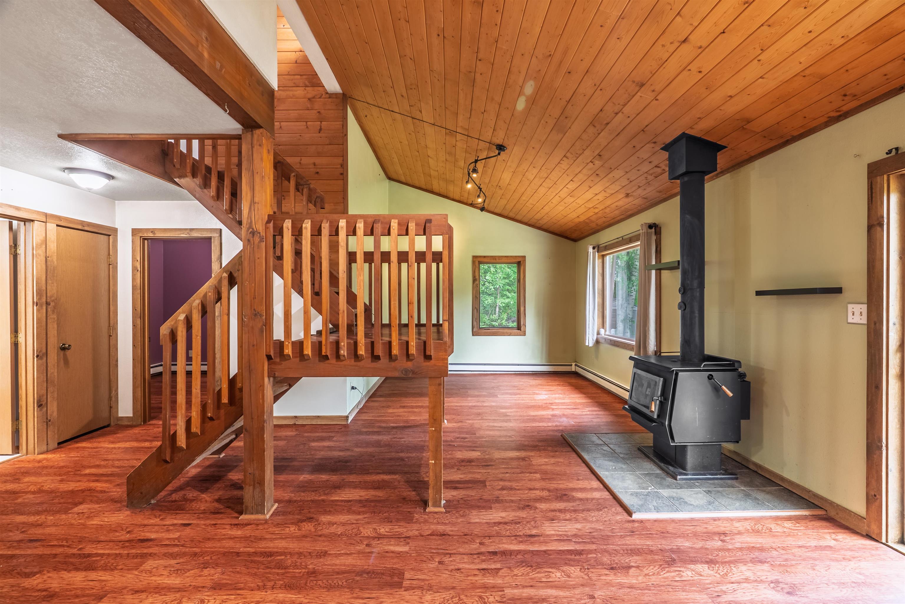 2029 RED BERRY ROAD