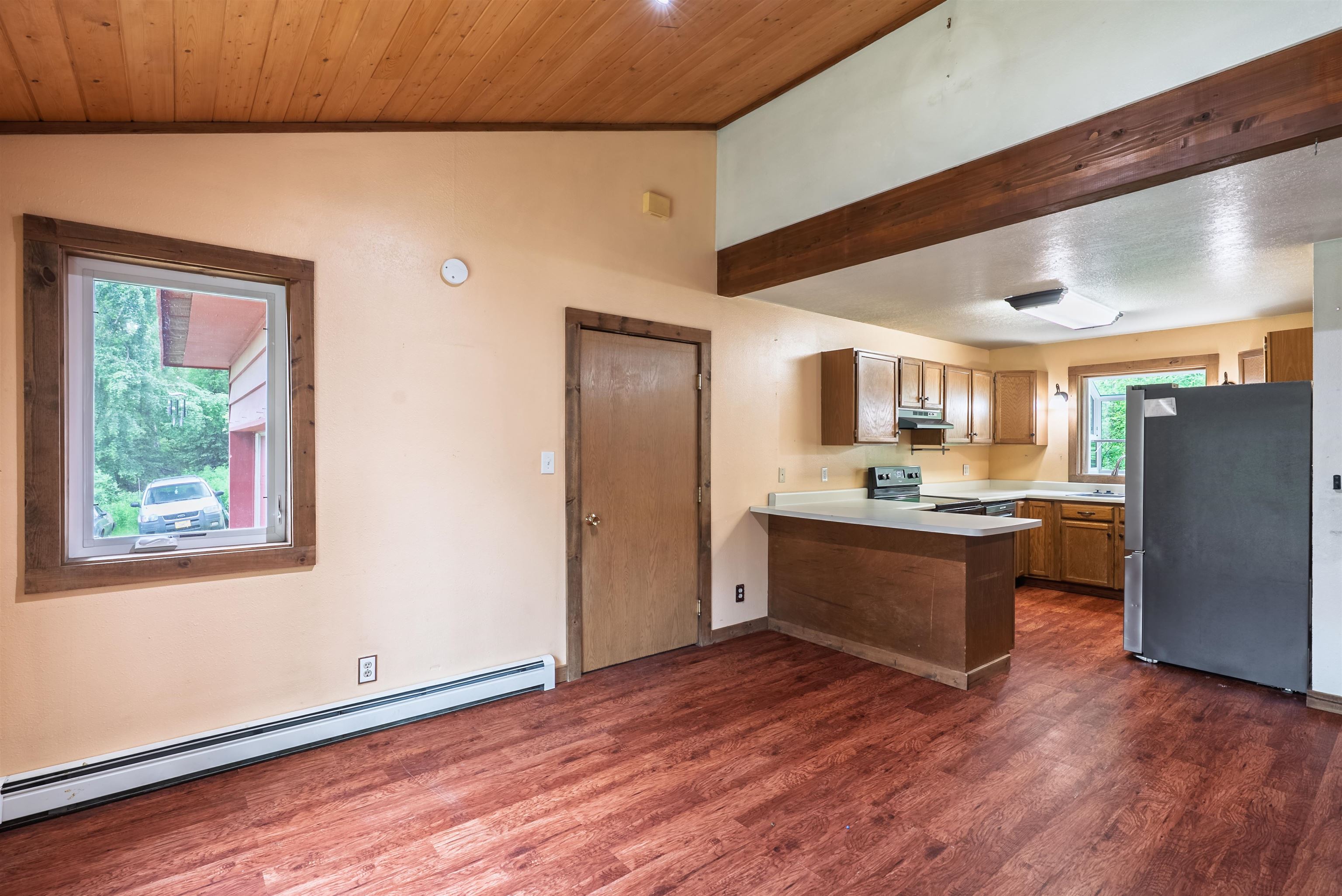2029 RED BERRY ROAD
