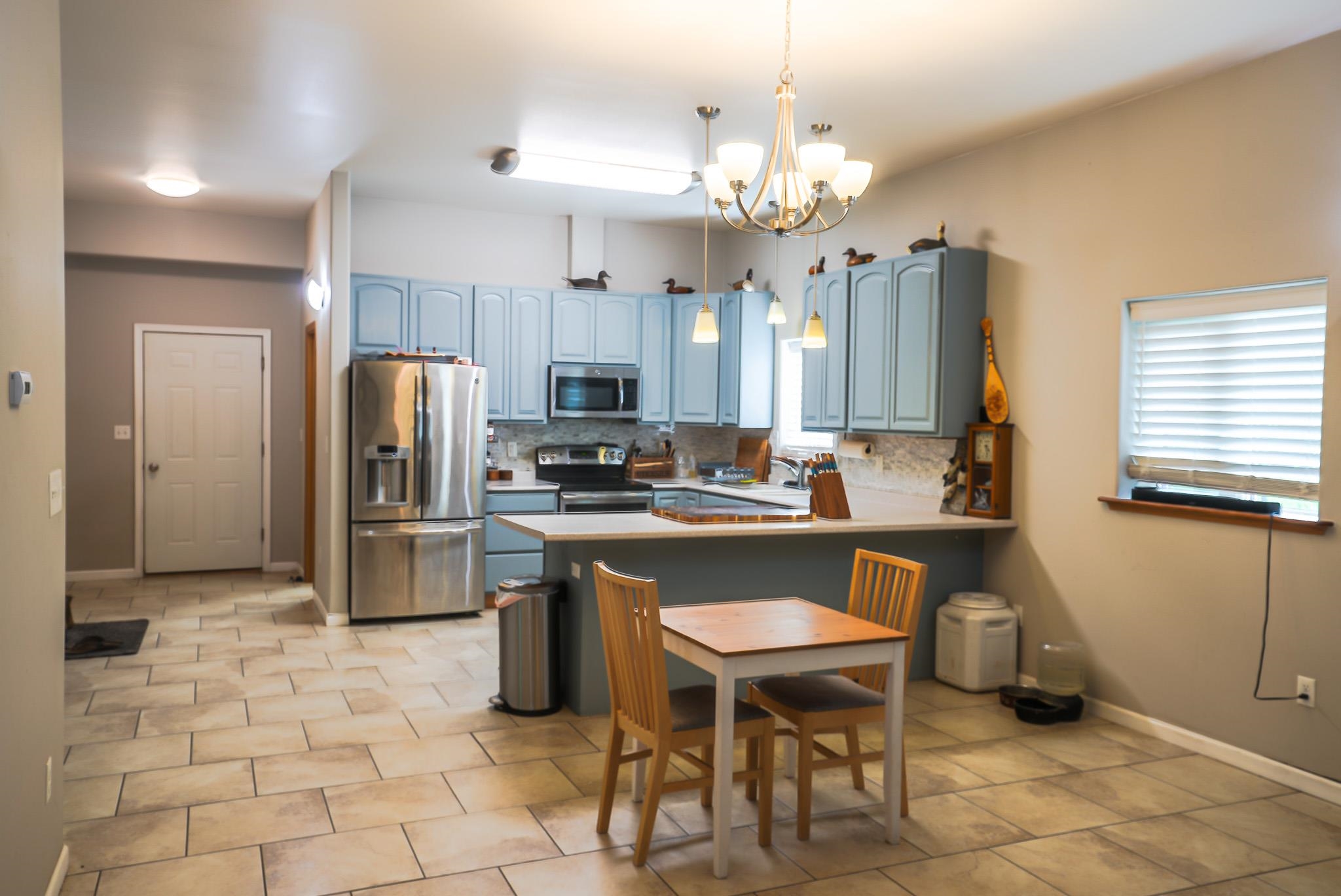 1433 SECLUDED DRIVE