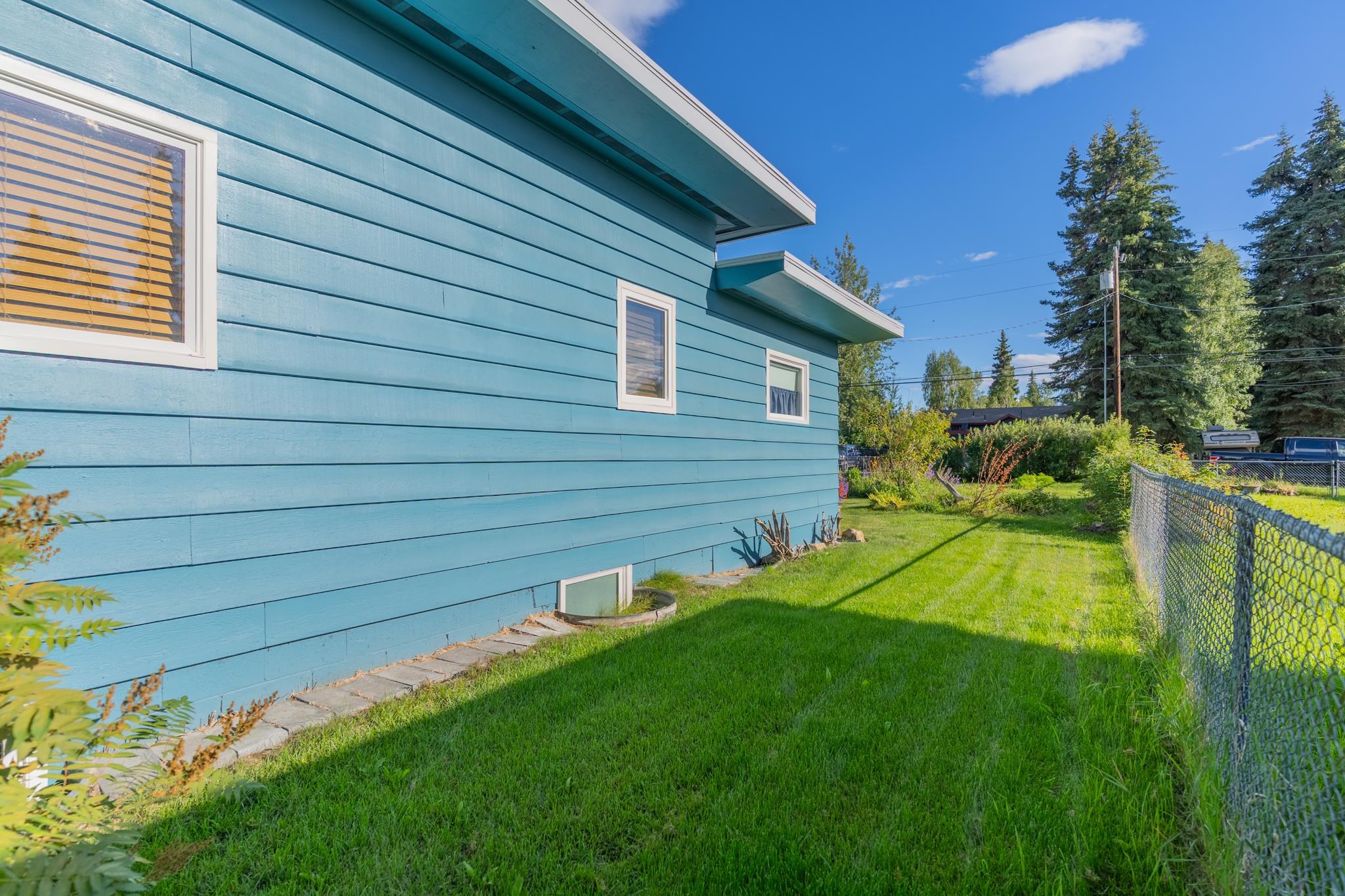 329 EUREKA AVENUE