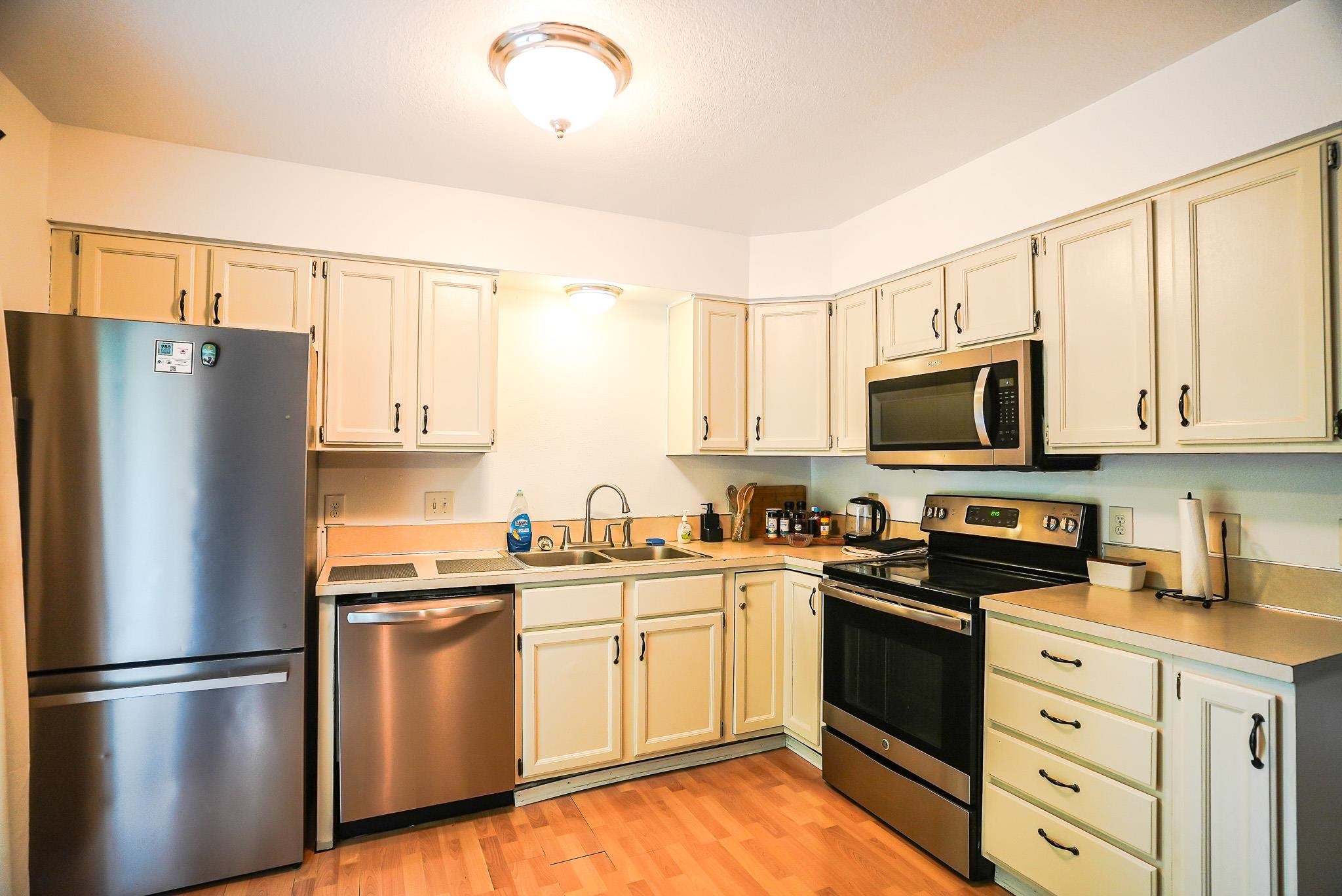 2654 CARRIE LYNN DRIVE