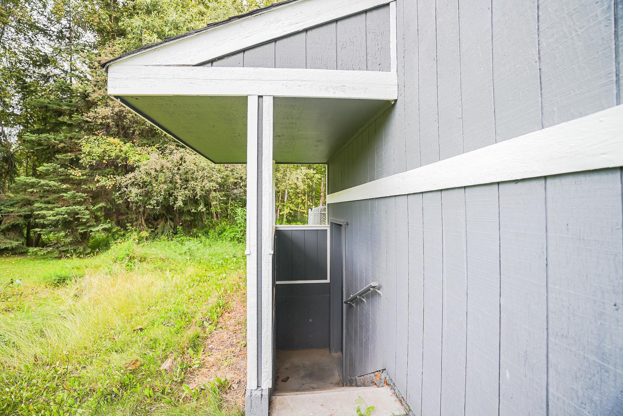 2654 CARRIE LYNN DRIVE