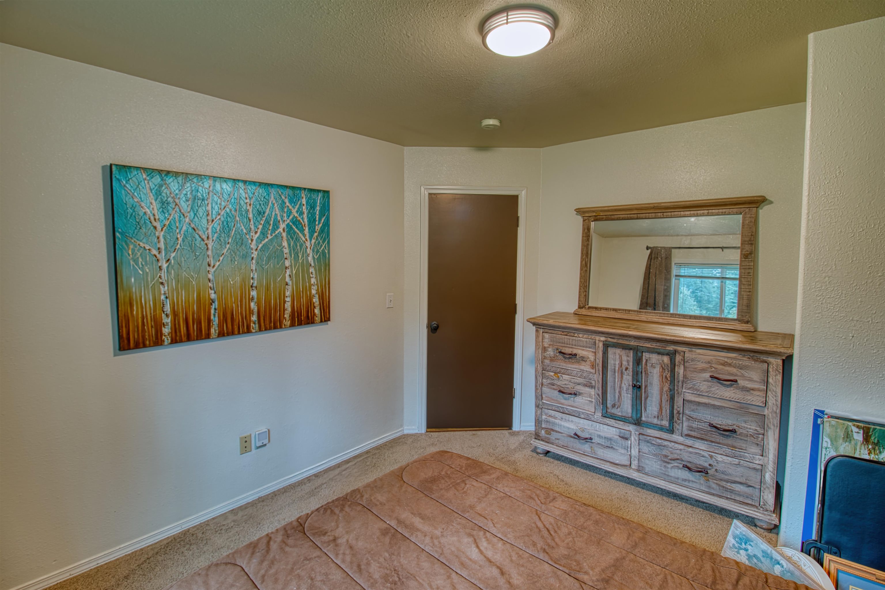 1185 CLOVERLEAF DRIVE