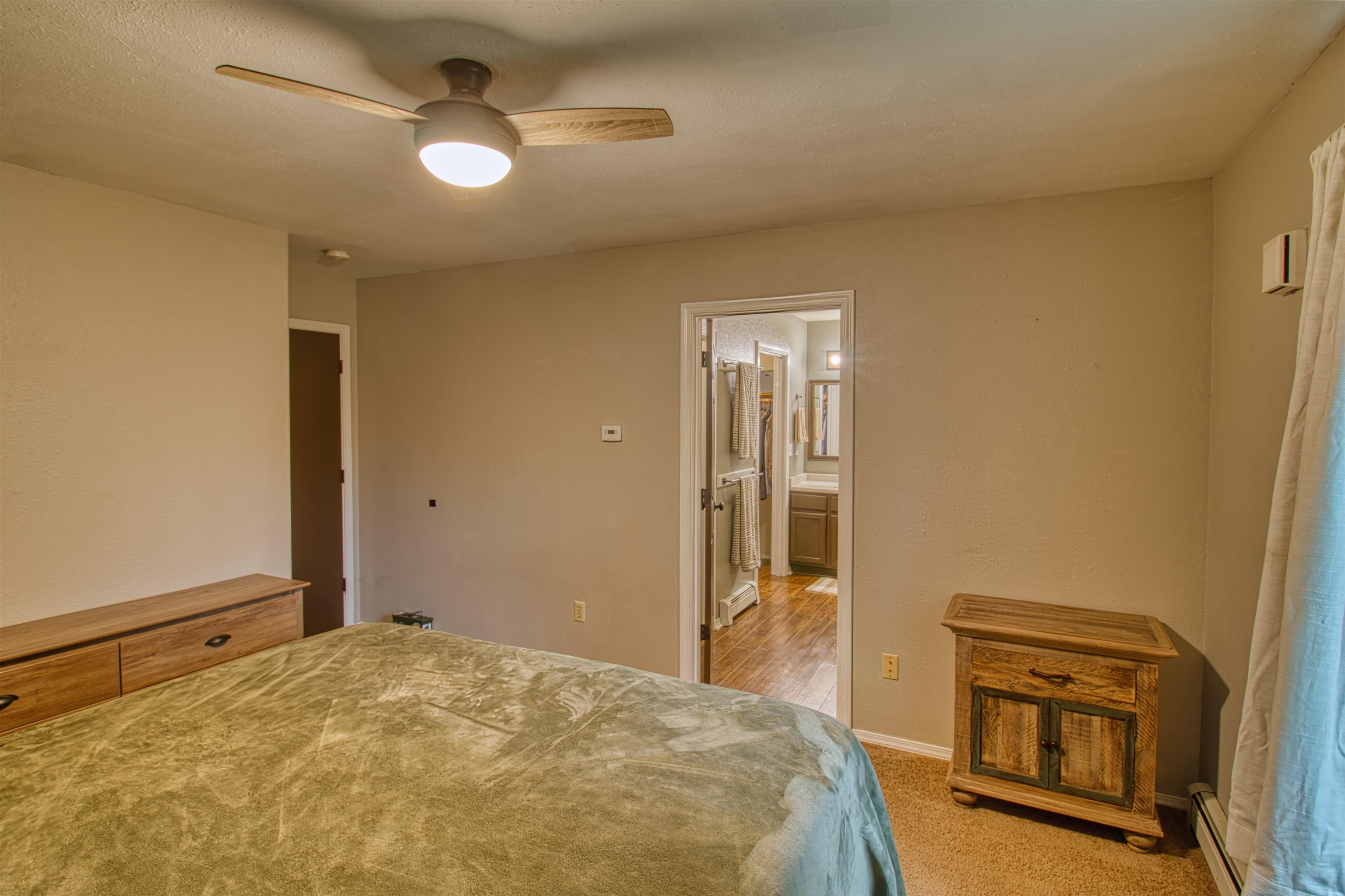 1185 CLOVERLEAF DRIVE