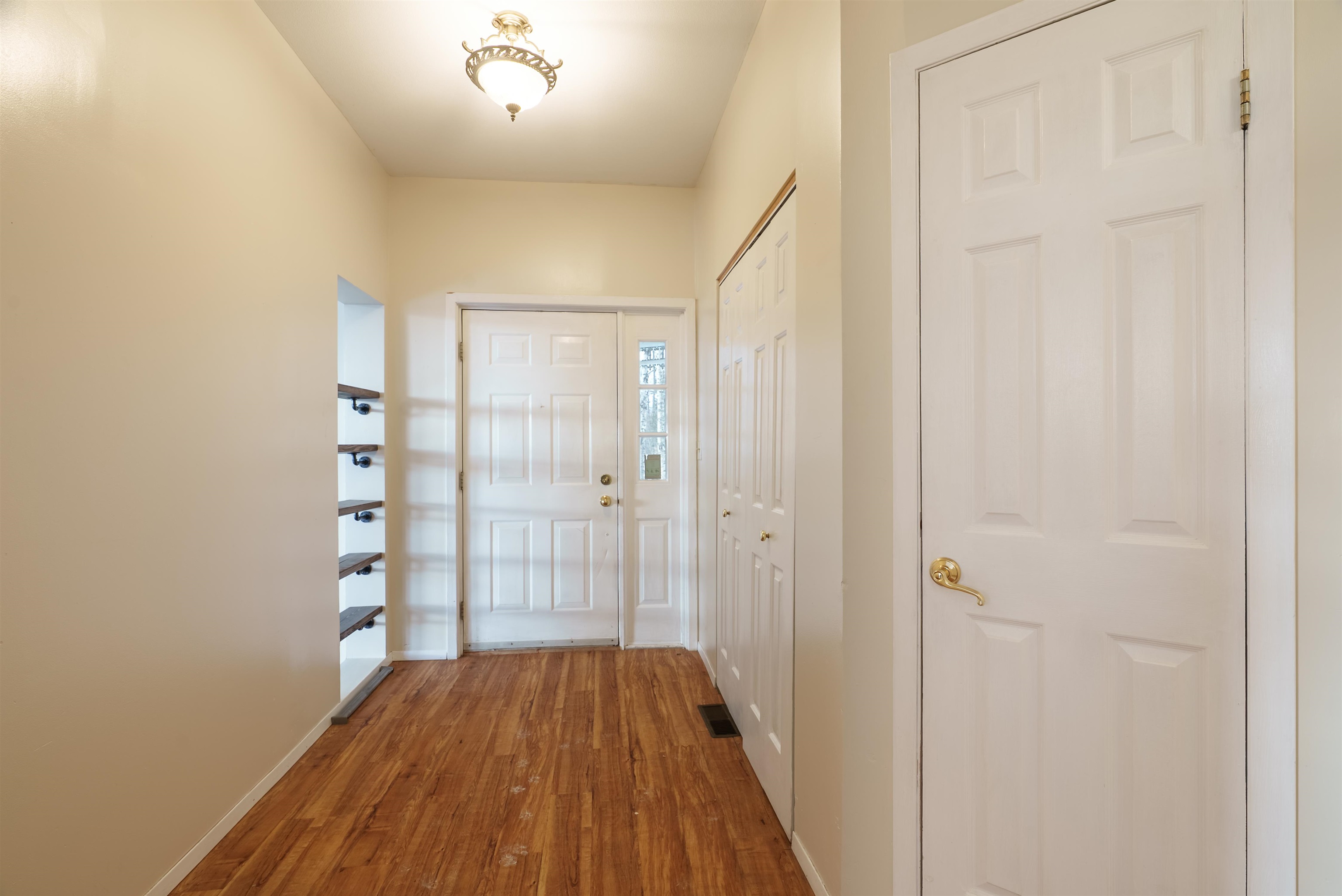 1366 GILMORE TRAIL