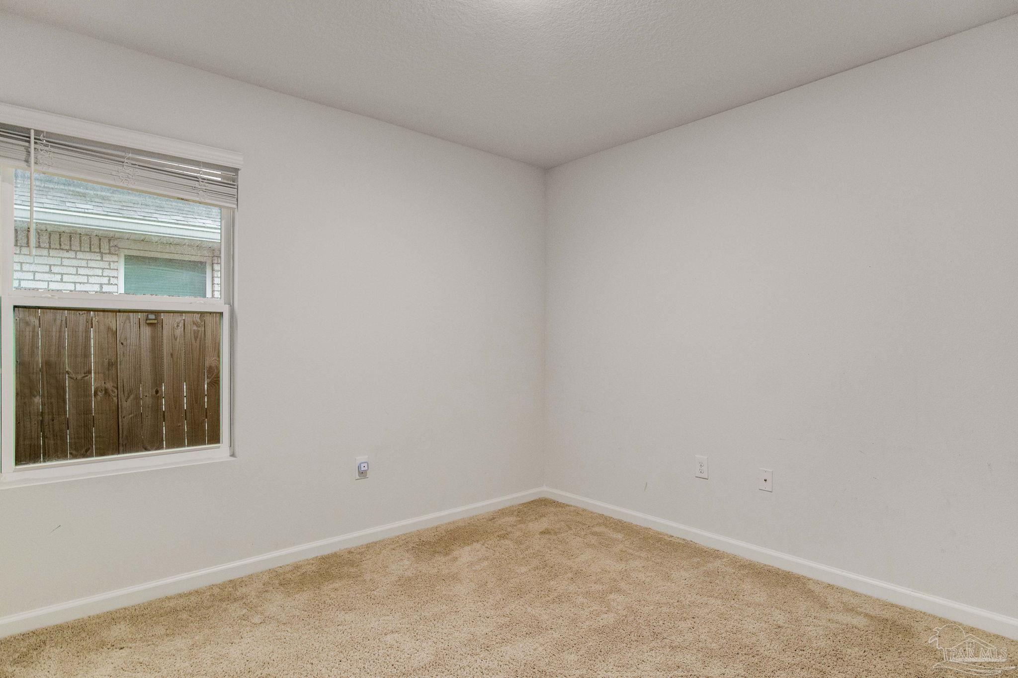 7436 Oak Lake Blvd