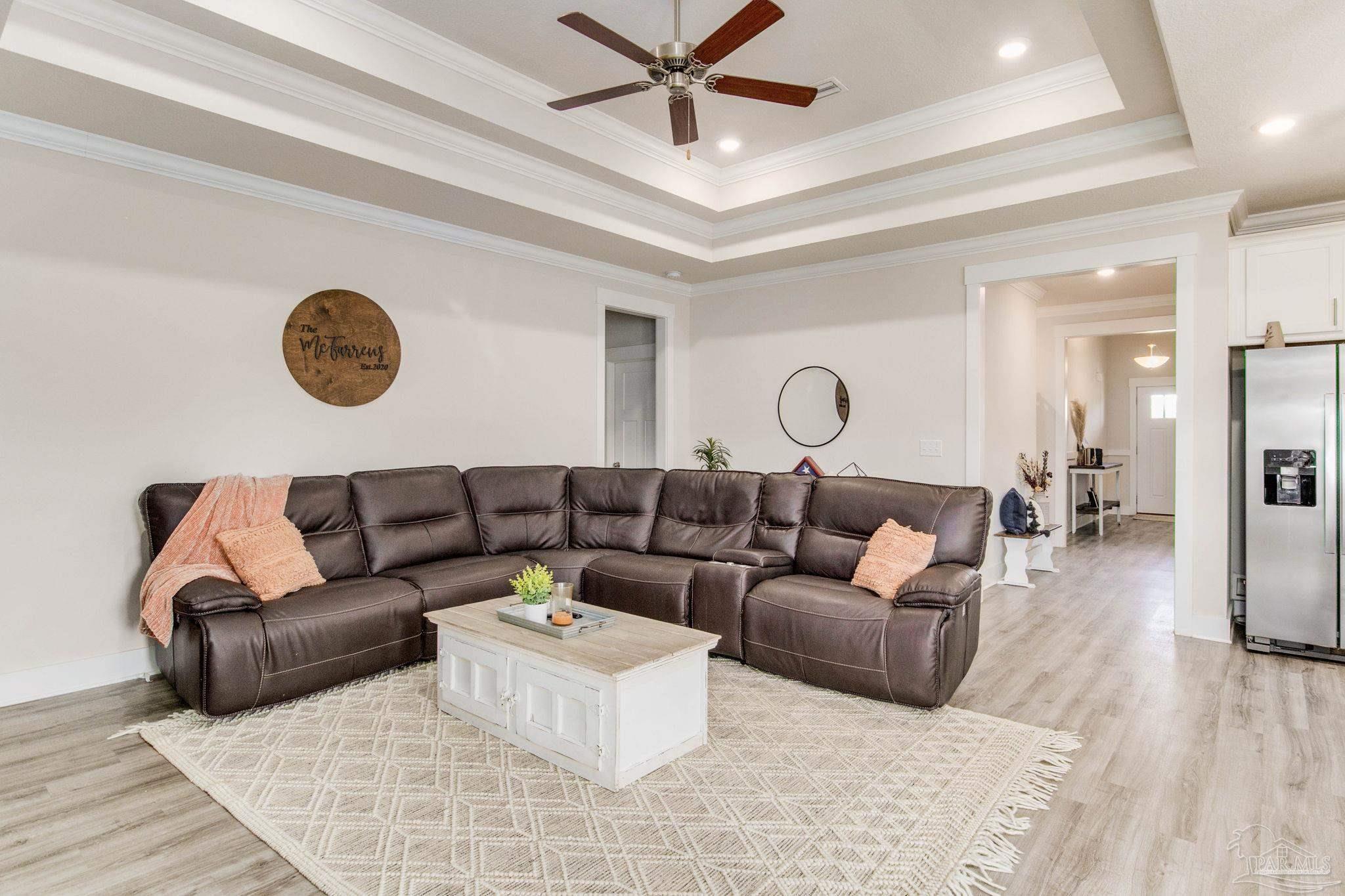 8448 Twenty One Oaks Ln