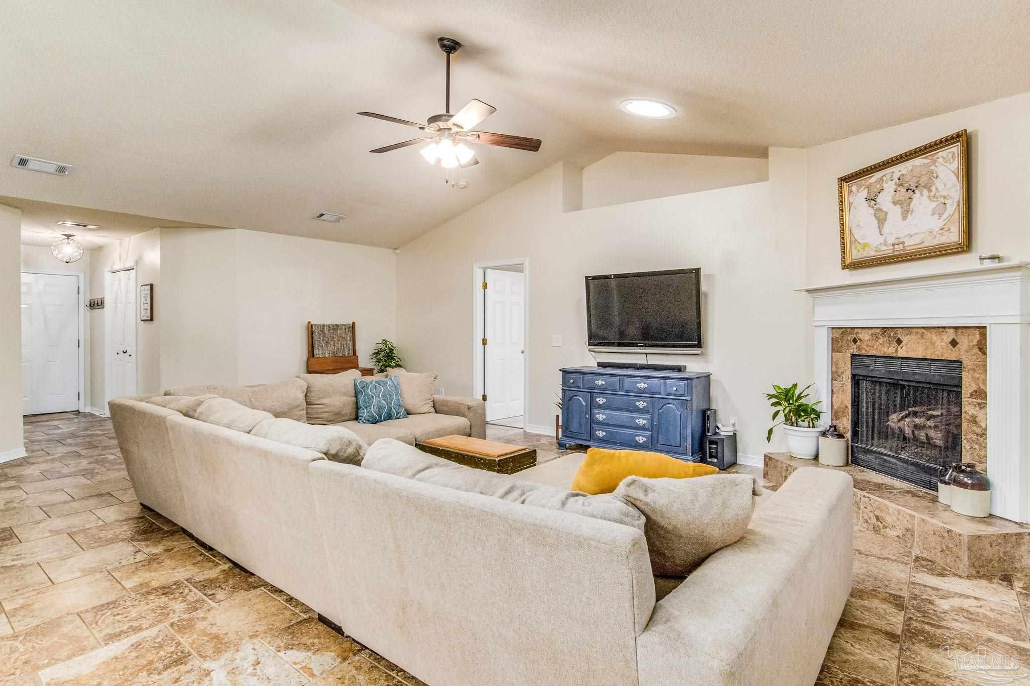 1107 Longview Ct