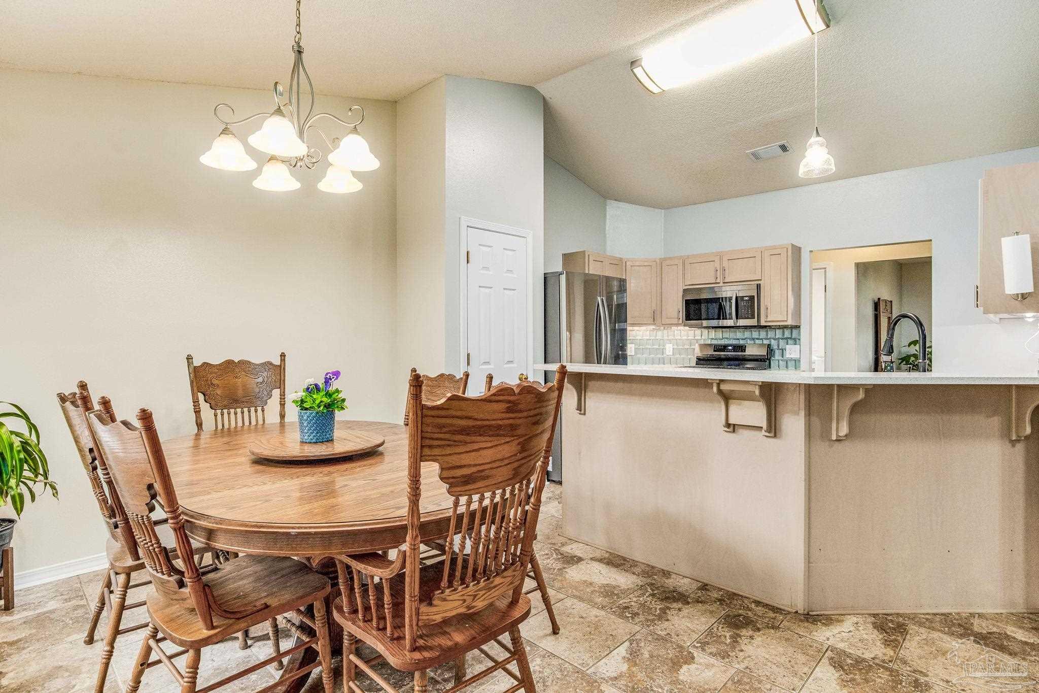 1107 Longview Ct