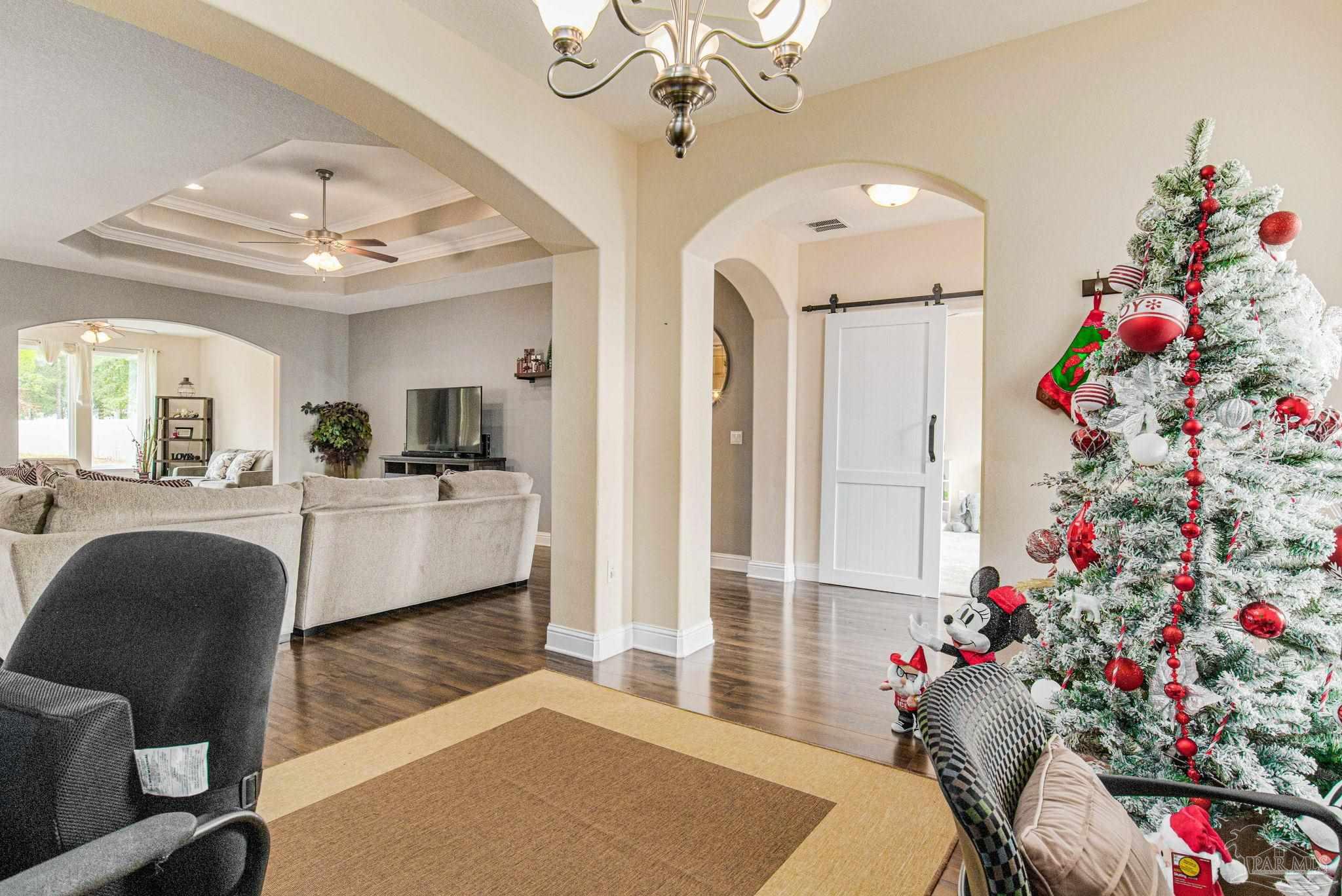 7932 Majestic Cypress Dr