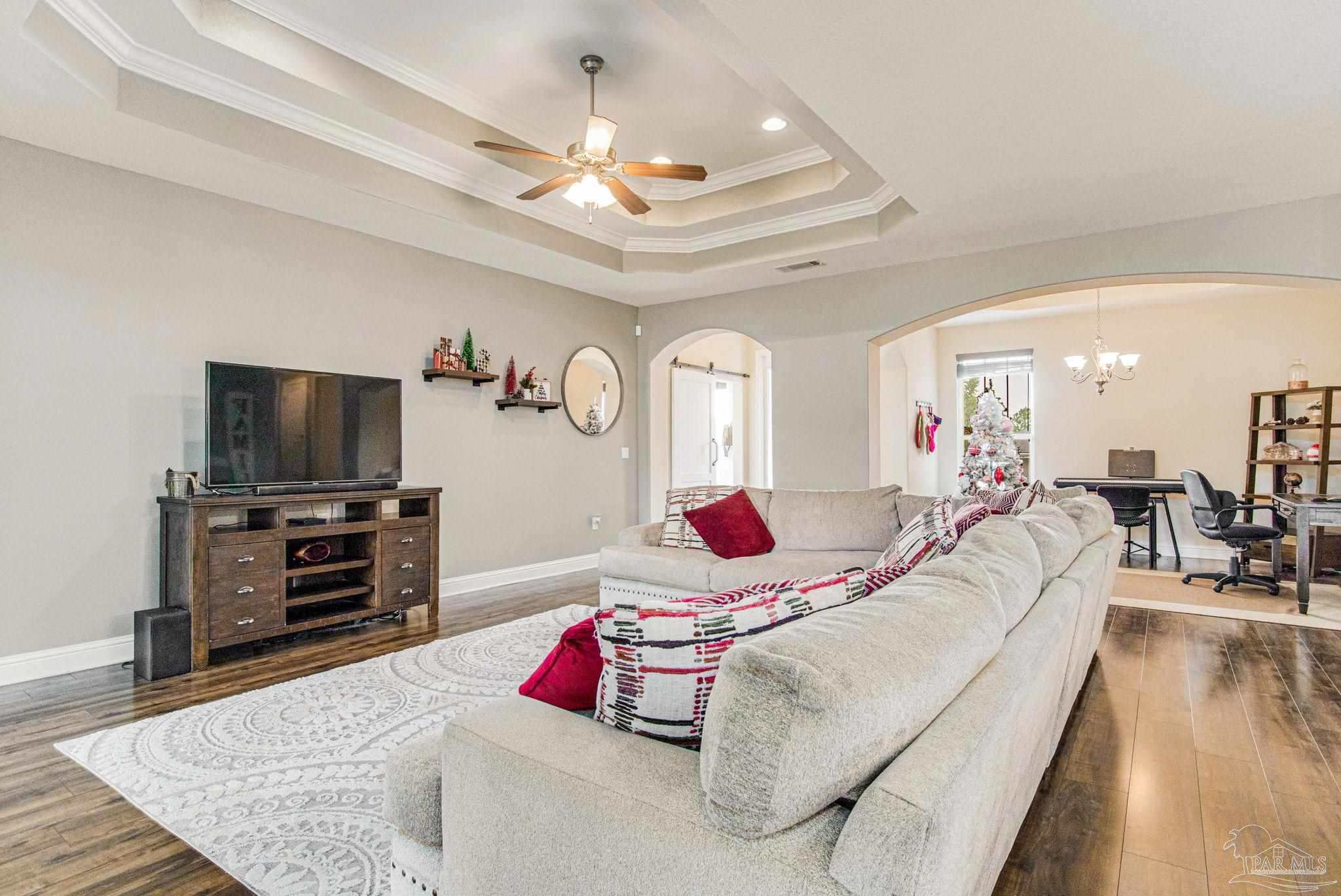 7932 Majestic Cypress Dr