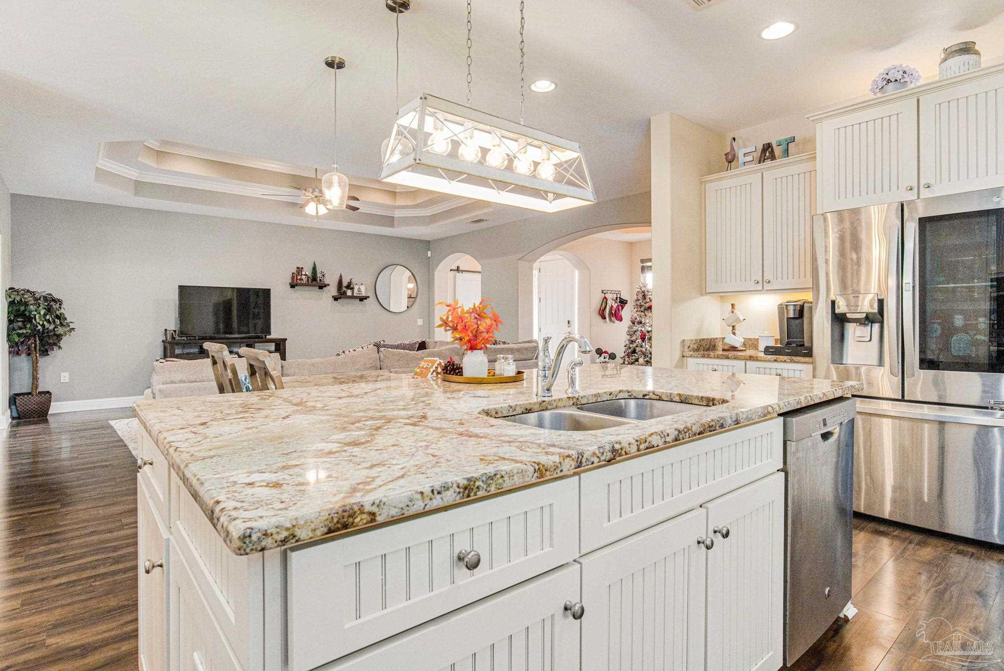 7932 Majestic Cypress Dr