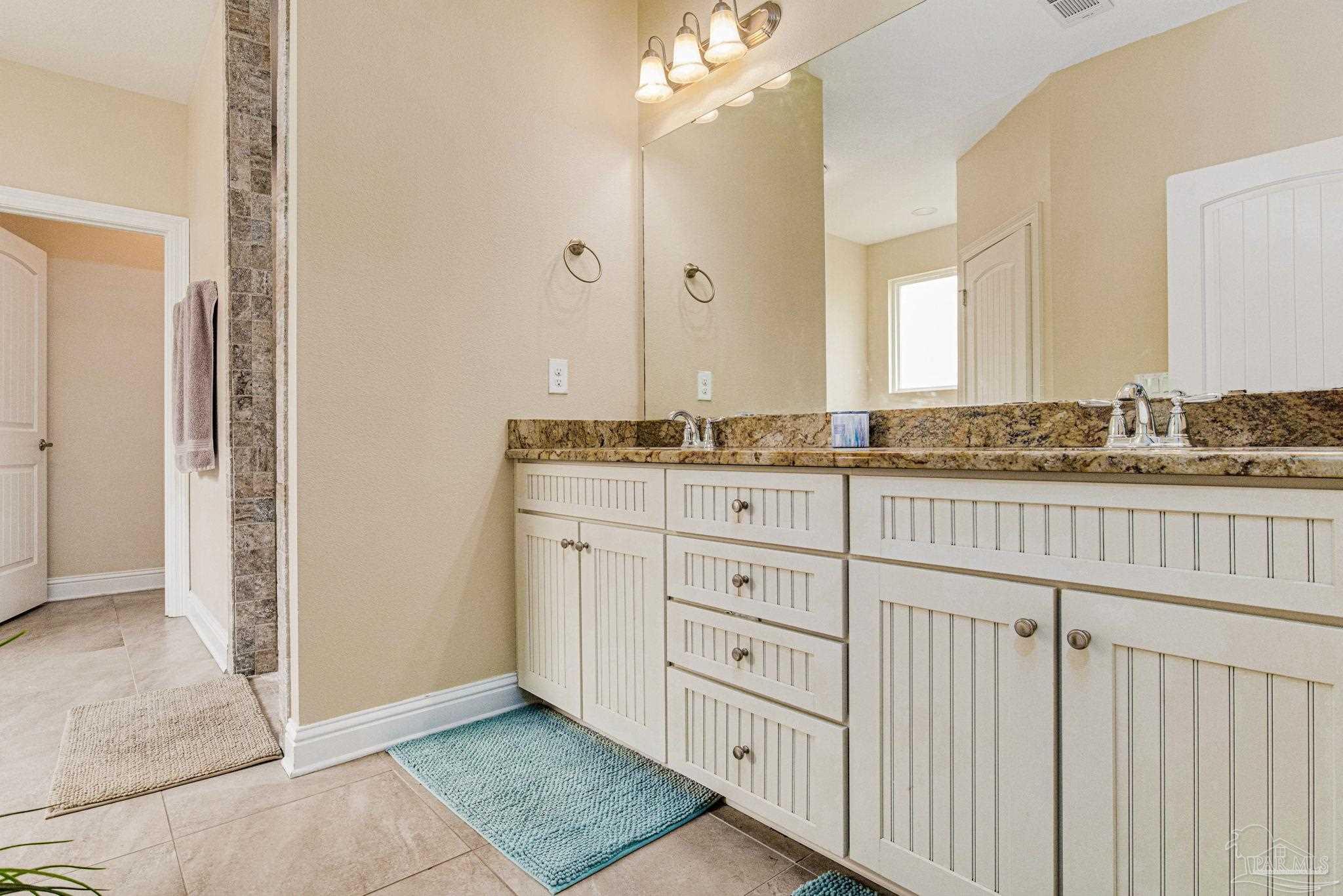 7932 Majestic Cypress Dr