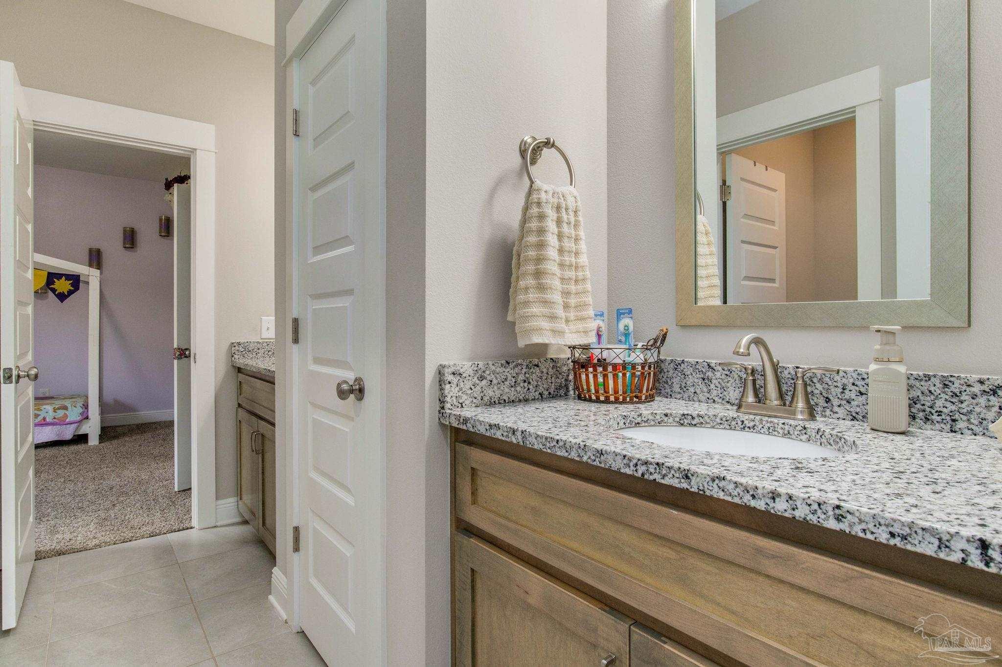 1547 Cadence Loop