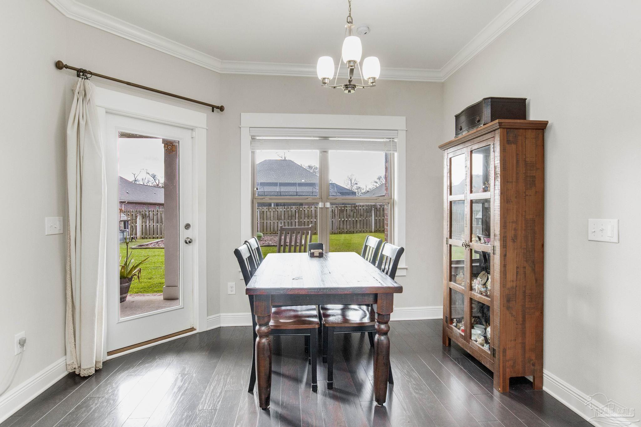 1547 Cadence Loop
