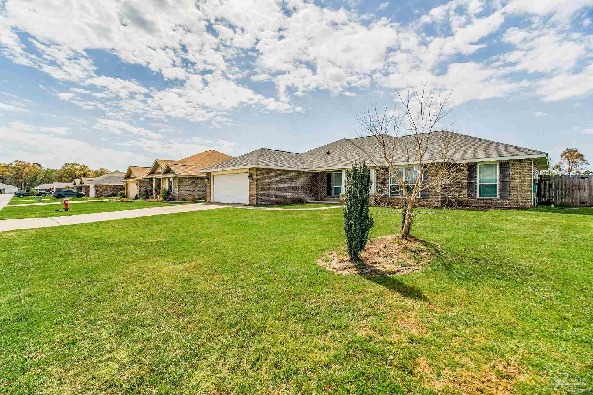 6391 Apple Ridge Dr