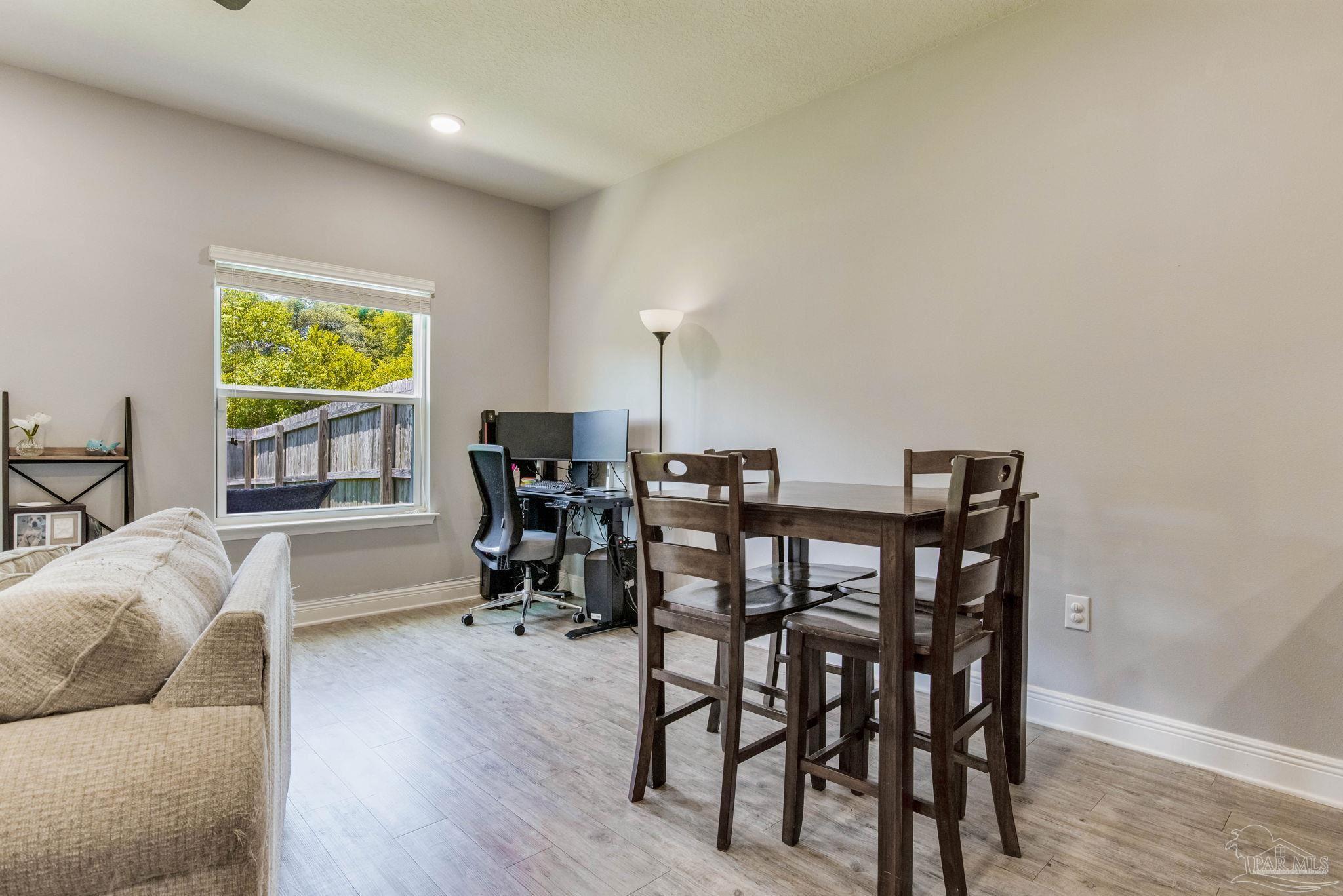 6021 Royal Port Ct