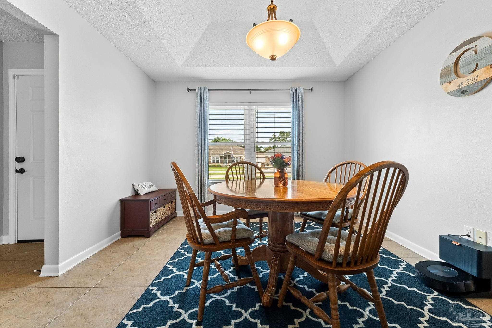 1400 Cacao Ln
